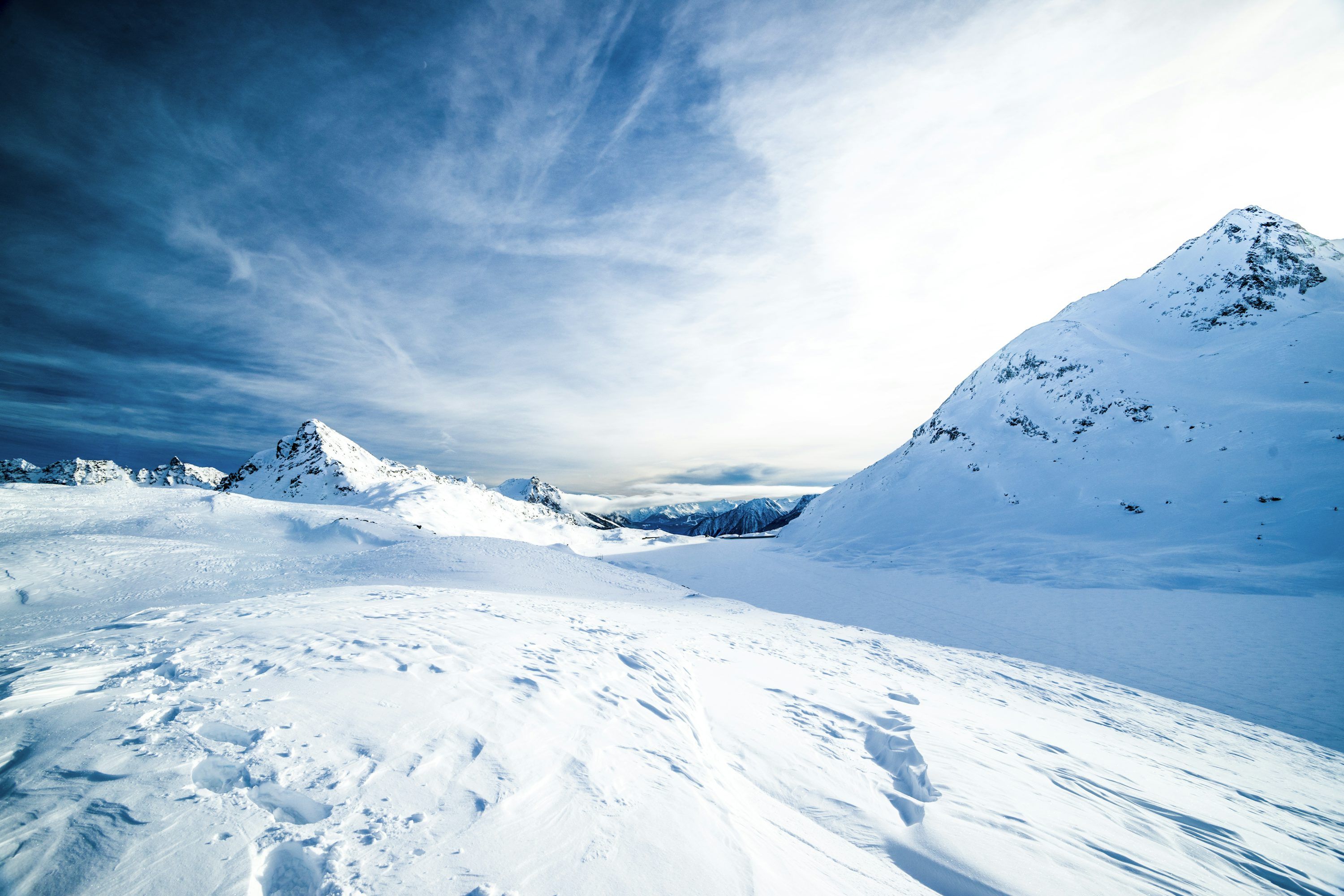 3000x2000 Snow Wallpaper: Free HD Download [4K]