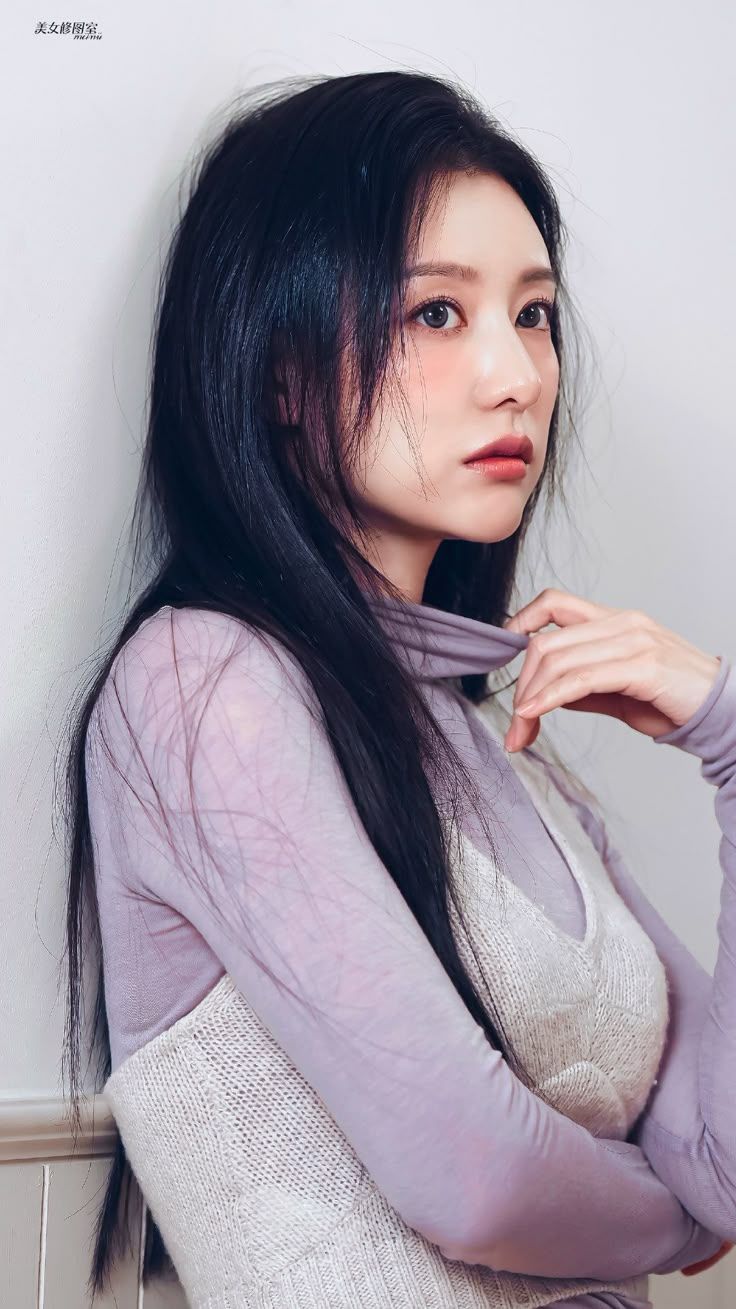 736x1309 Shin sia the witch. Lim ji yeon photohoot, Kim jiwon wallpaper, Soft grunge sheer turtleneck