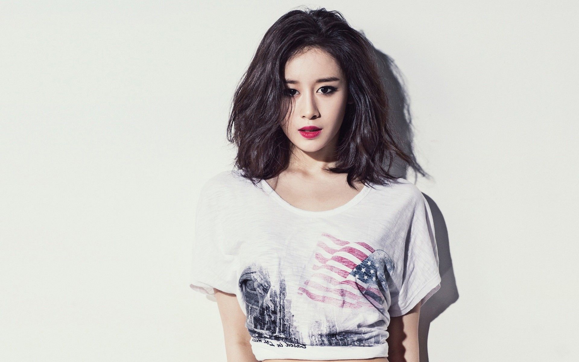 1920x1200 Lim Ji Yeon Wallpaper