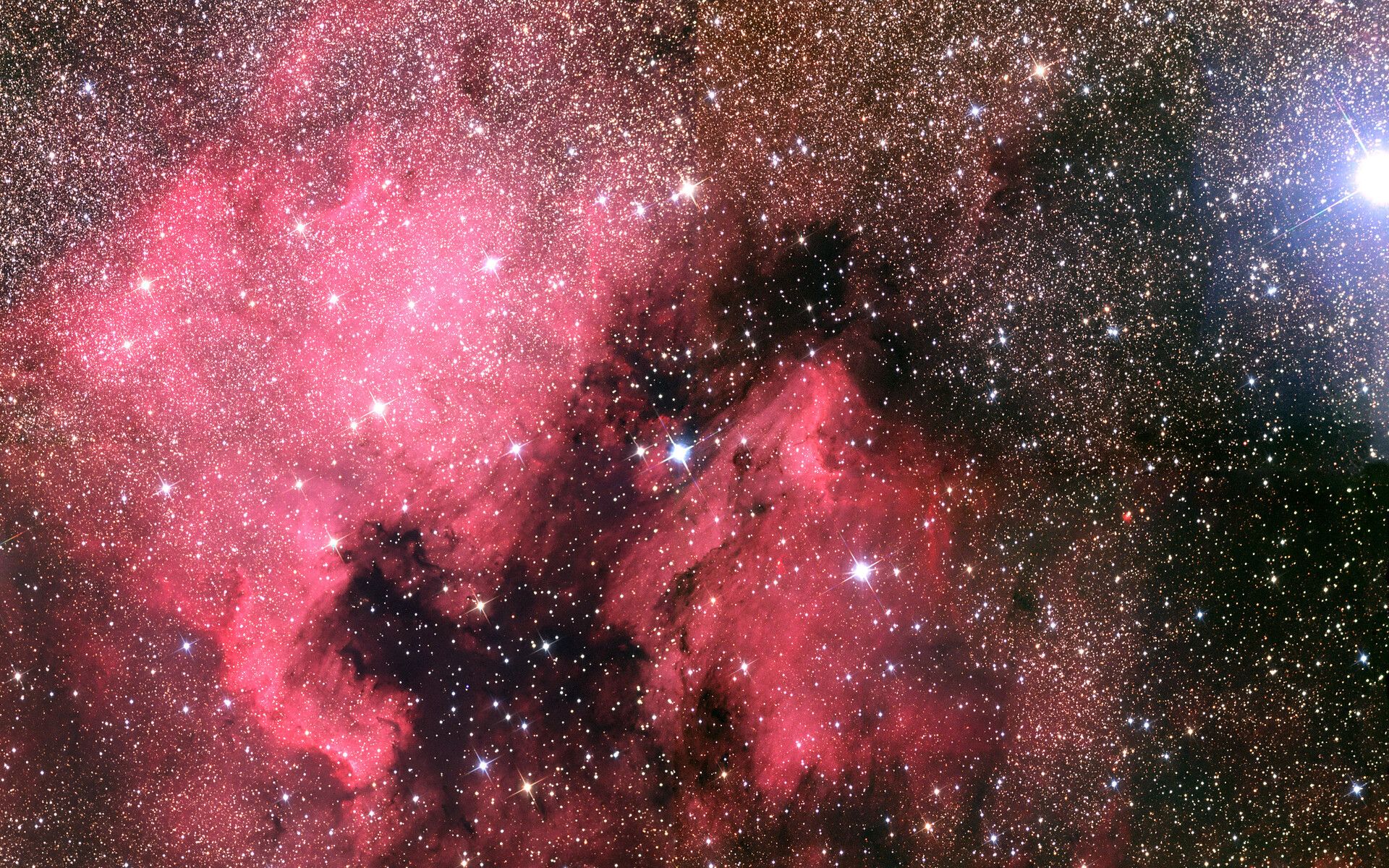 1920x1200 NGC 7000: The North America Nebula and the Pelican Nebula