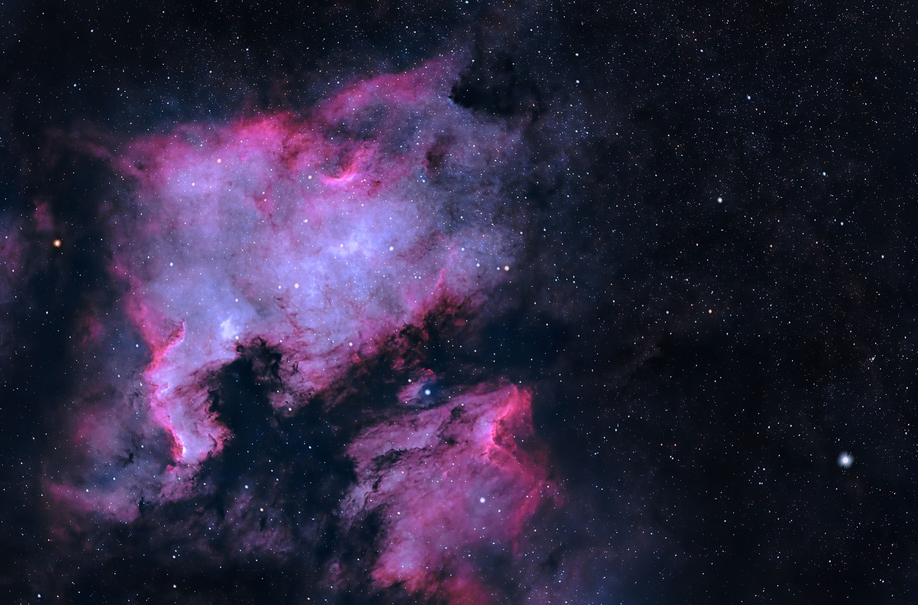 3000x1979 North America and Pelican Nebulas