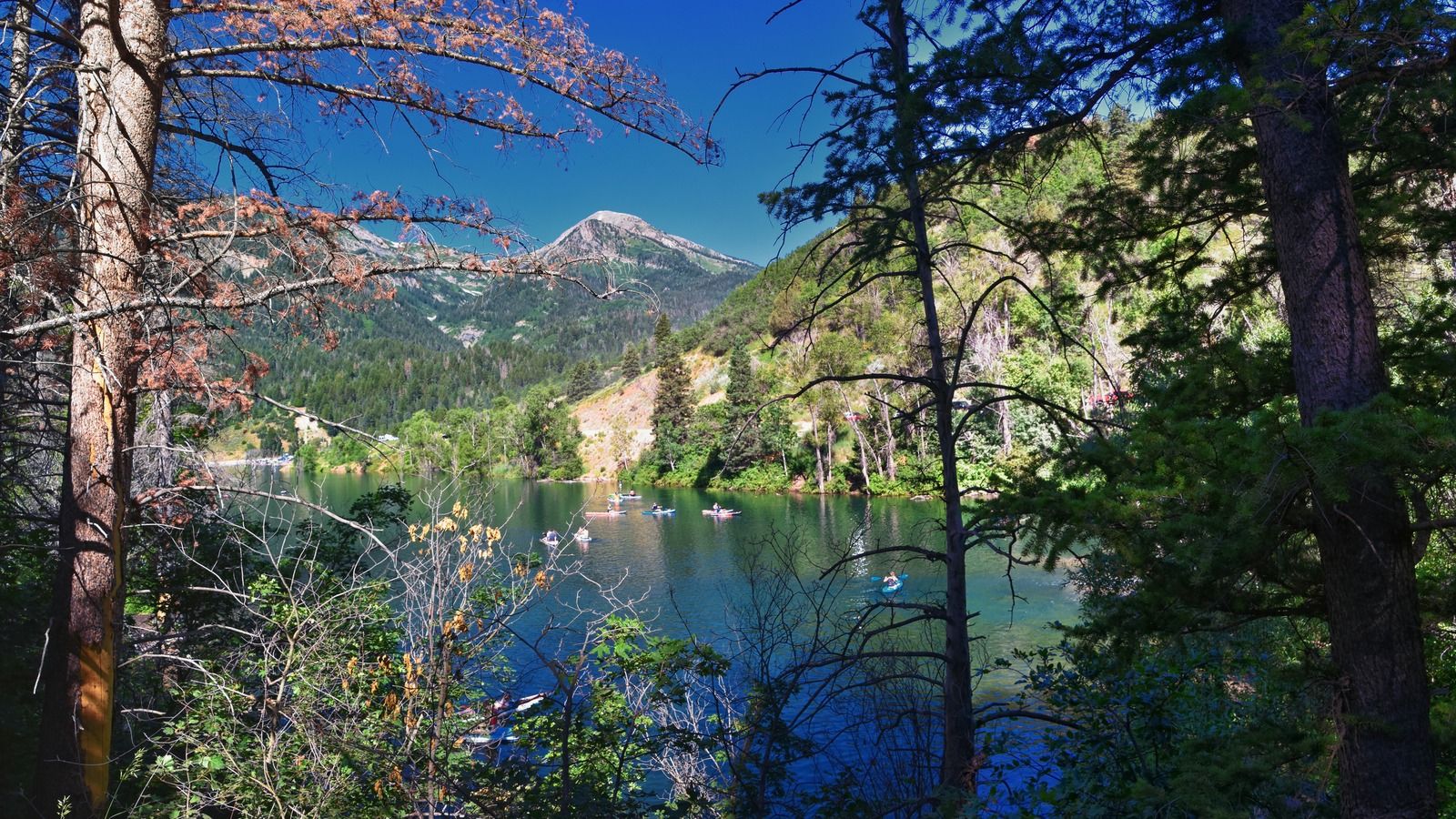 1600x900 Hidden Amid Utah's Wasatch Mountains Are Two Tranquil Lakes Surrounded By Scenic Trails And Camping Spots