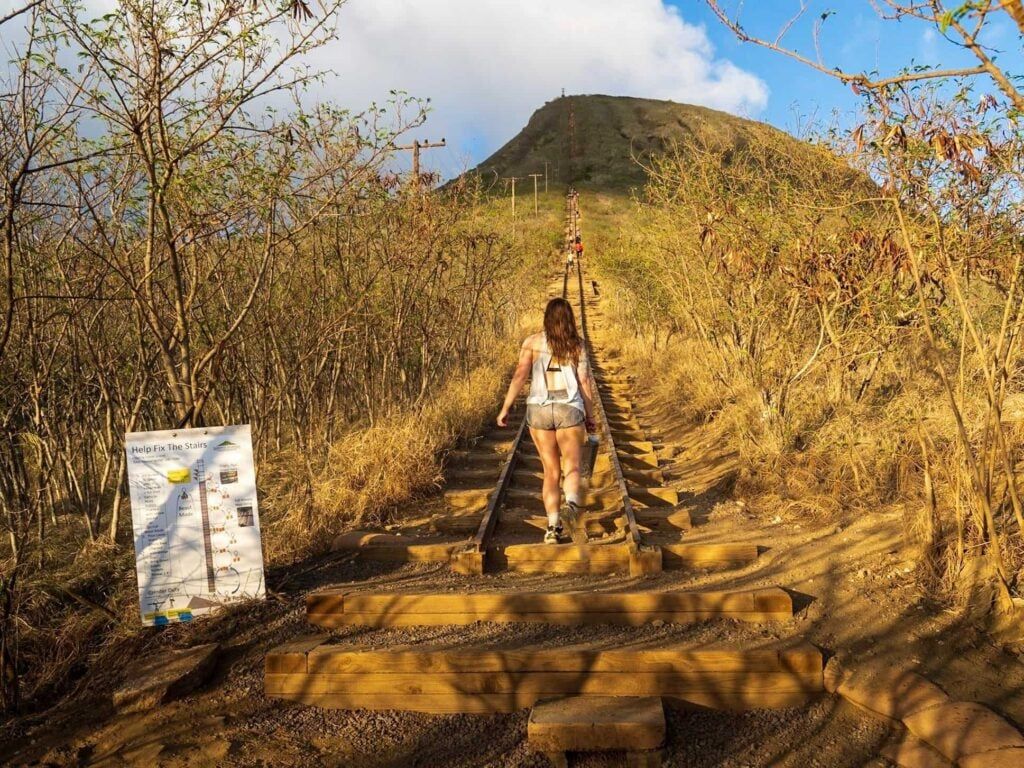 1024x768 Koko Crater Trail: Oahu's Most Unique Trail