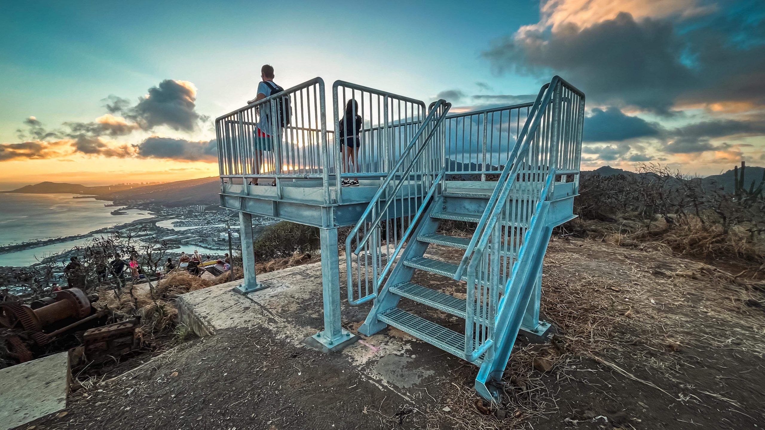 2560x1440 Catherine Toth Fox: The Koko Crater Trail Was Fixed. So Why Not Haiku Stairs? Civil Beat