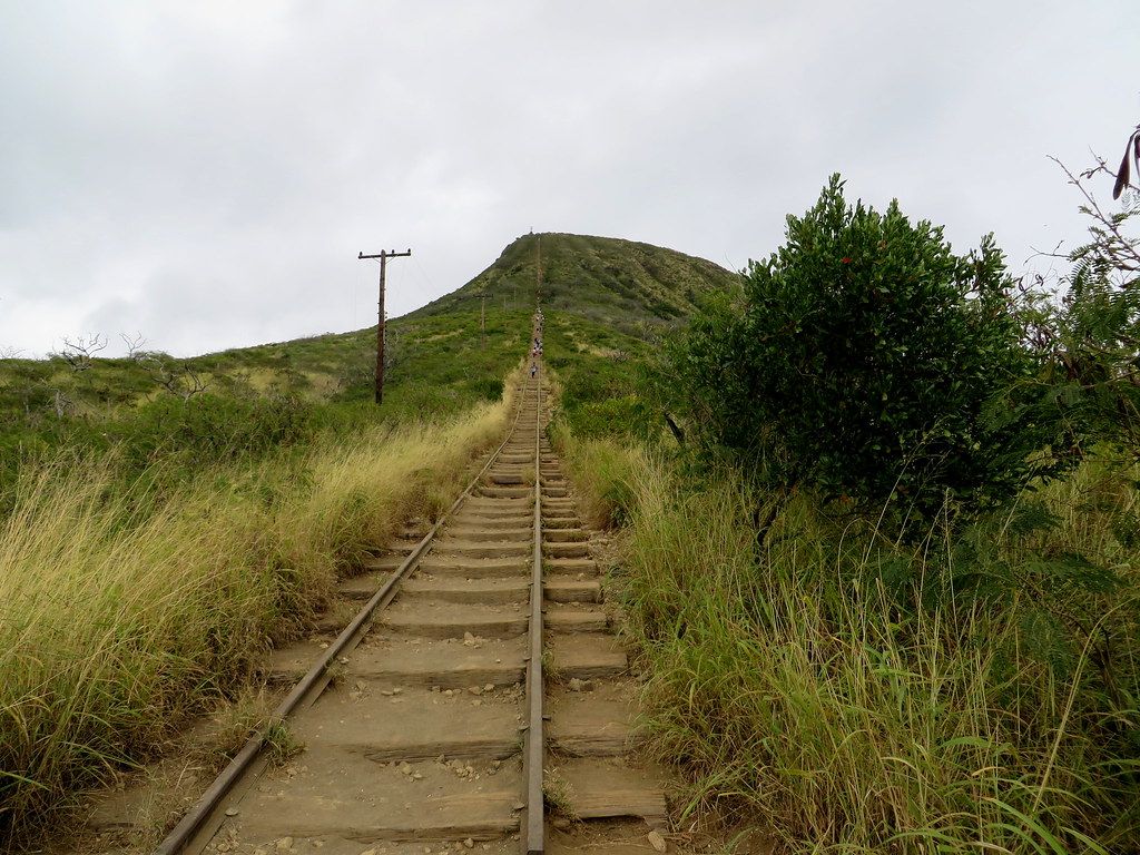 1024x768 Koko Crater. Much like the Manitou Incline in Colorado