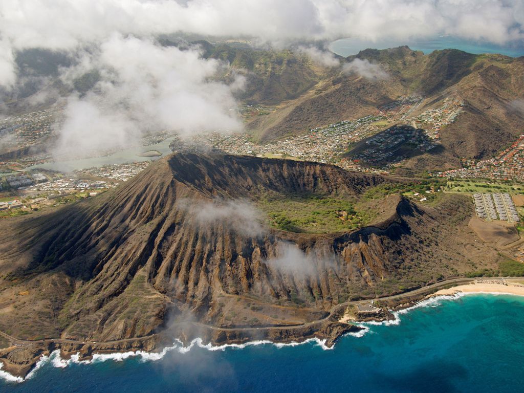 1024x768 The Most Intense Volcanic Craters in the World. Condé Nast Traveler