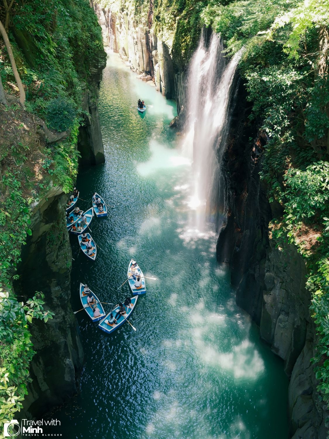 1125x1500 Takachiho Gorge
