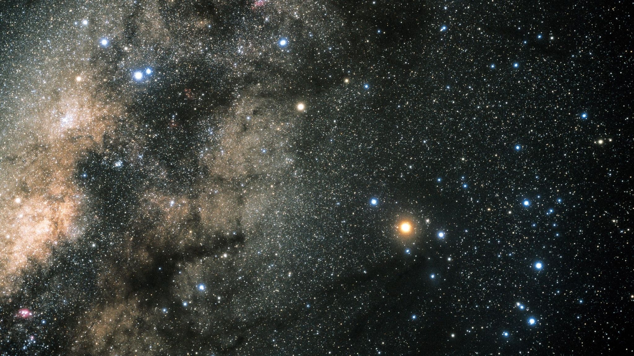 2048x1152 