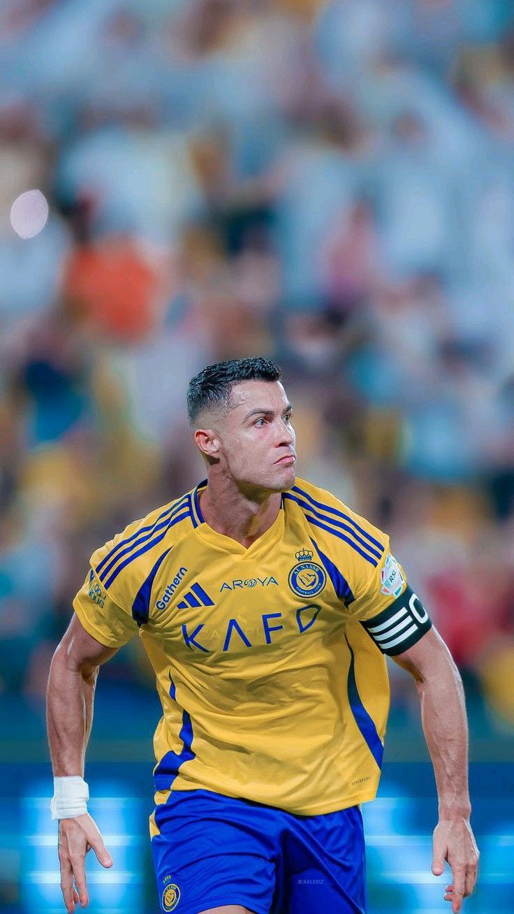 736x1308 Cristiano Ronaldo