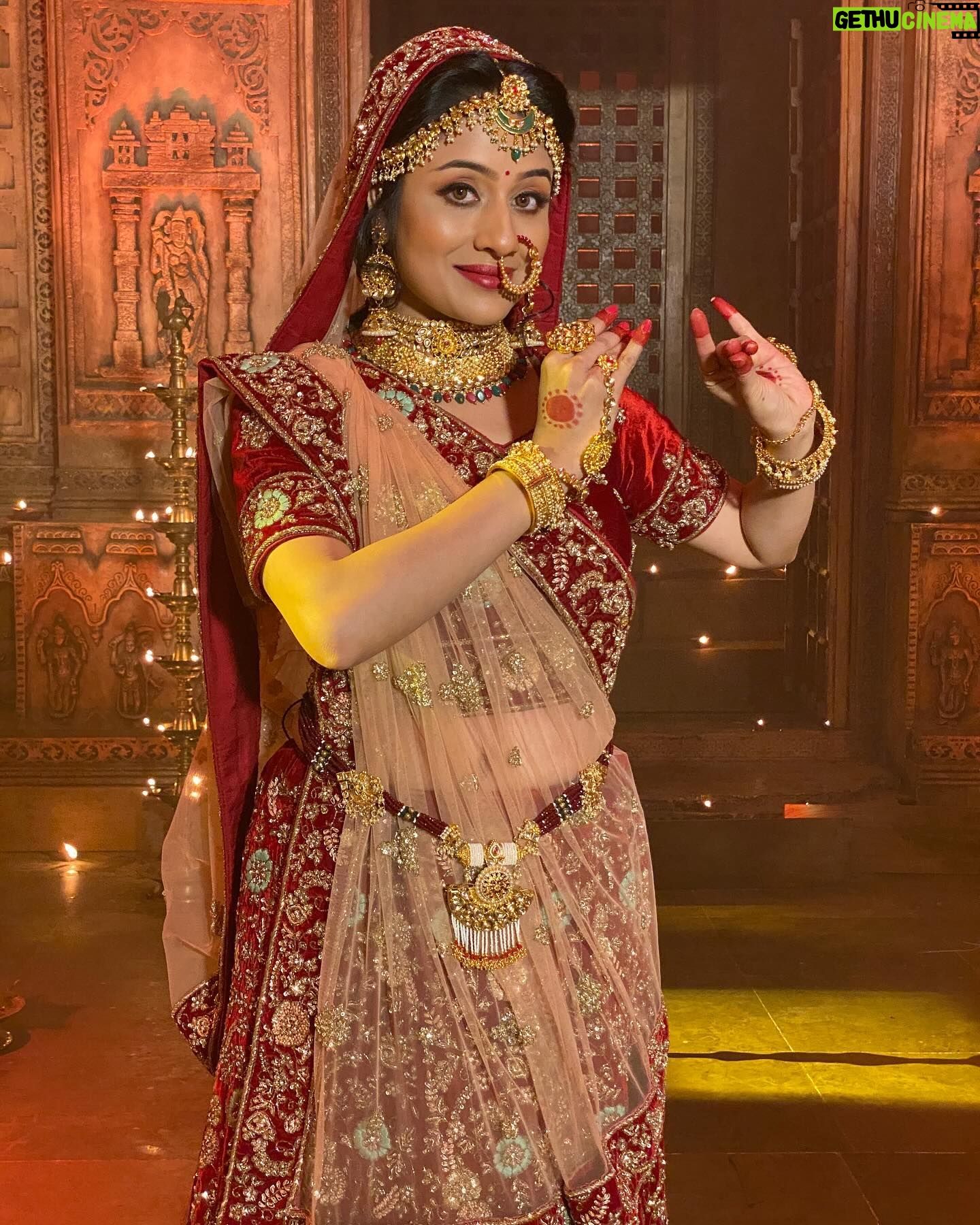 1440x1800 Paridhi Sharma Instagram