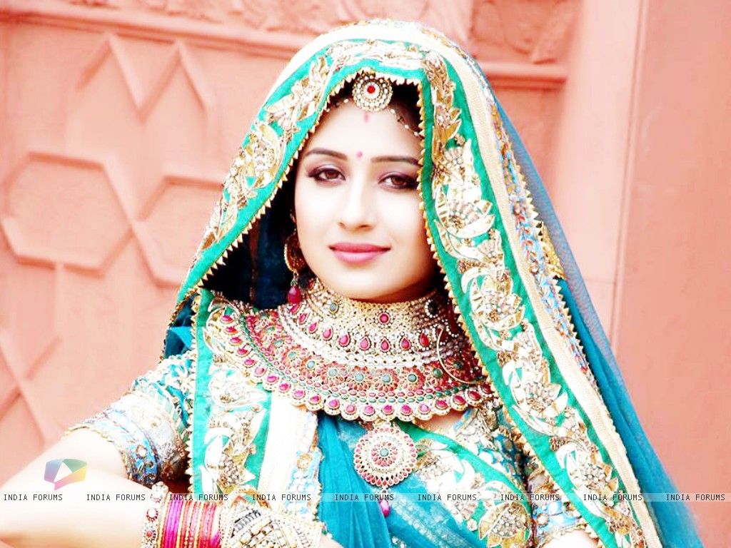 1024x768 paridehi sharma