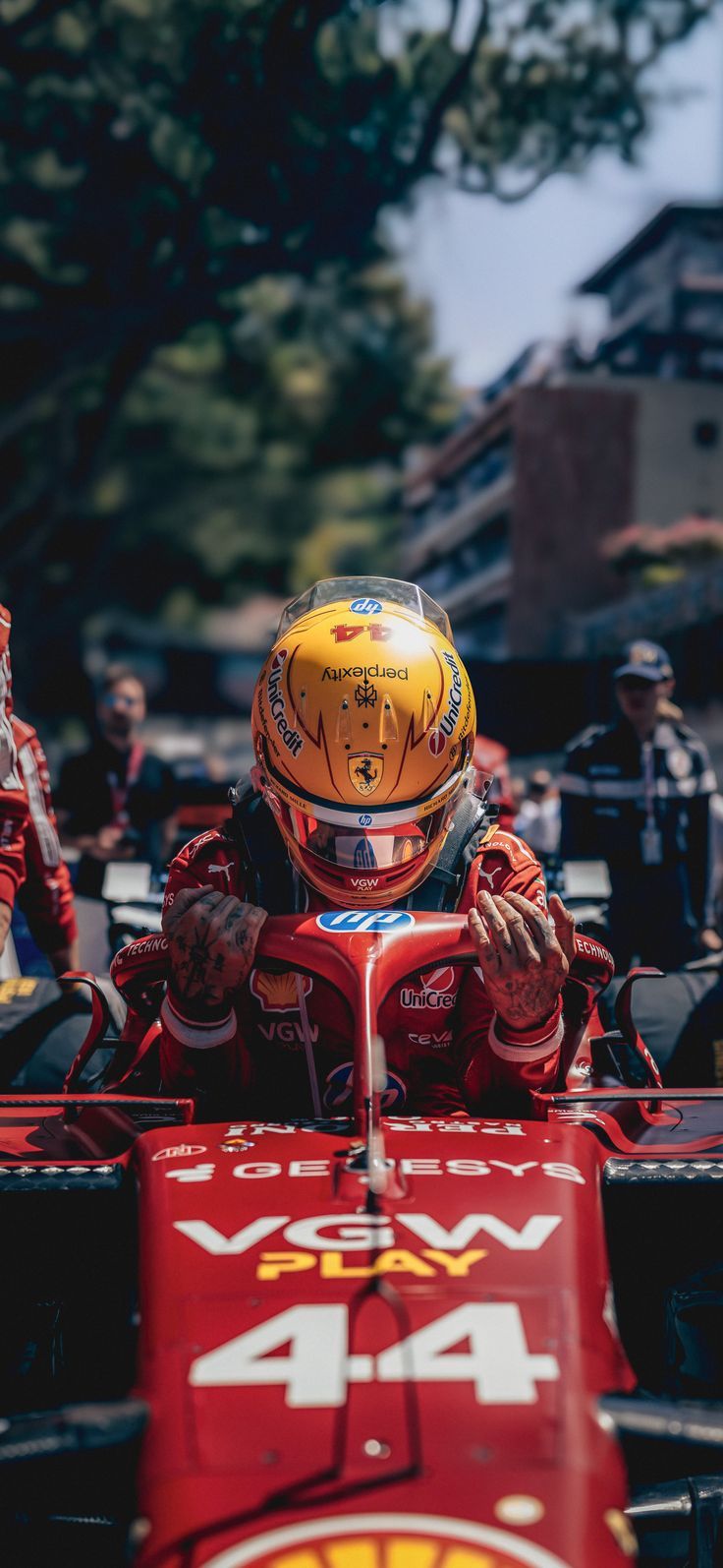 736x1594 Lewis Hamilton iPhone Wallpaper