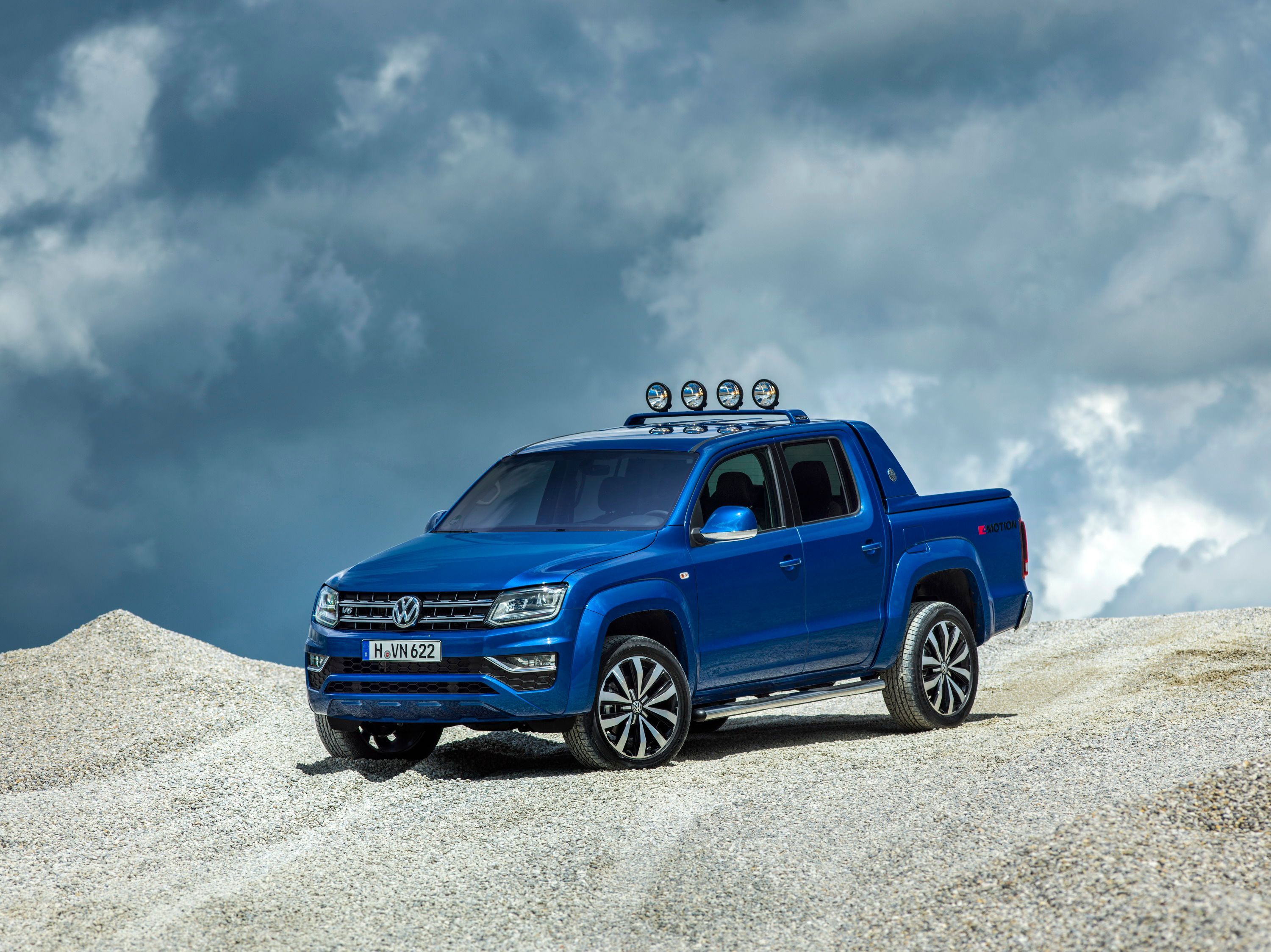 3000x2248 Wallpaper of the Day: 2018 Volkswagen Amarok
