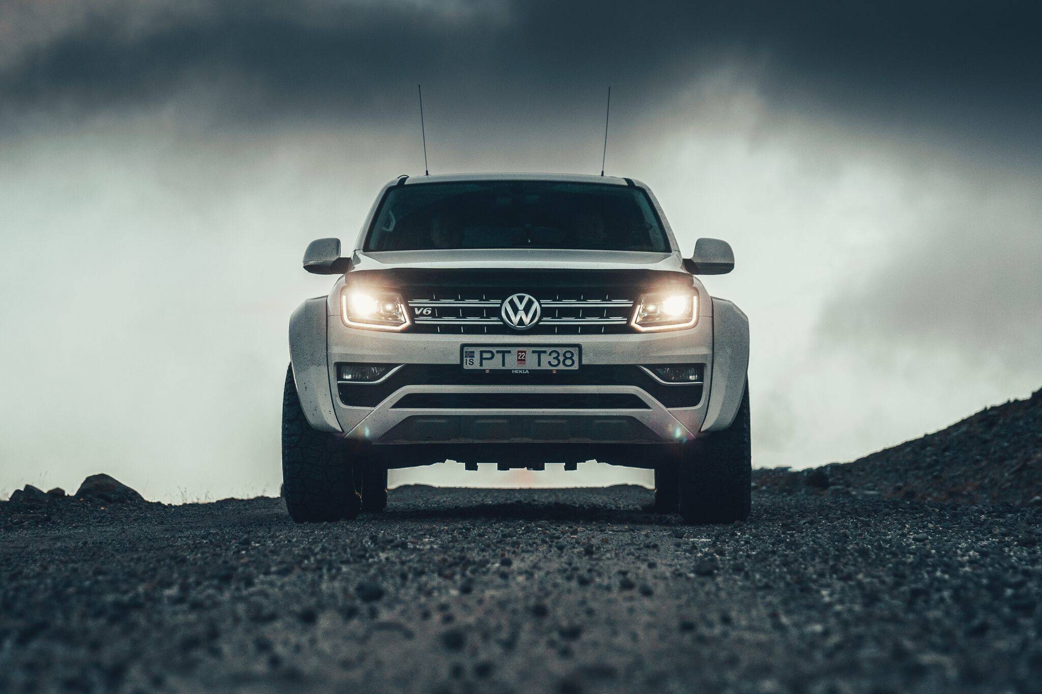 2048x1365 One Off Volkswagen Amarok Ready For Arctic Adventures