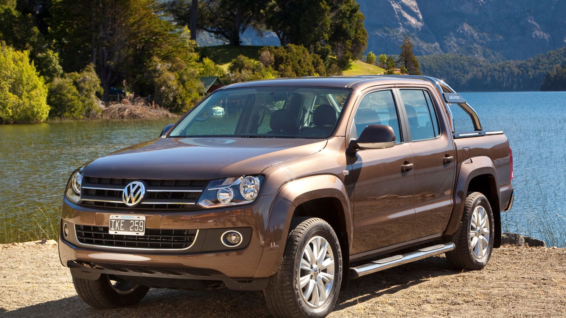 1920x1080 Beautiful car Volkswagen Amarok in Moscow Desktop wallpaper 1920x1080