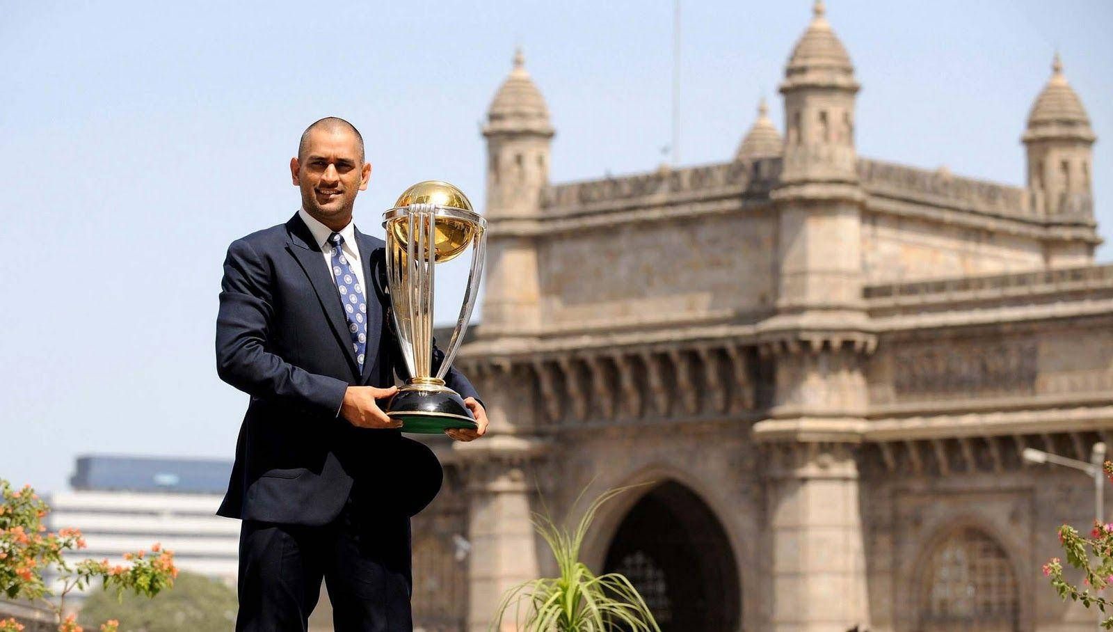 1600x908 Ms Dhoni Trophy Wallpaper