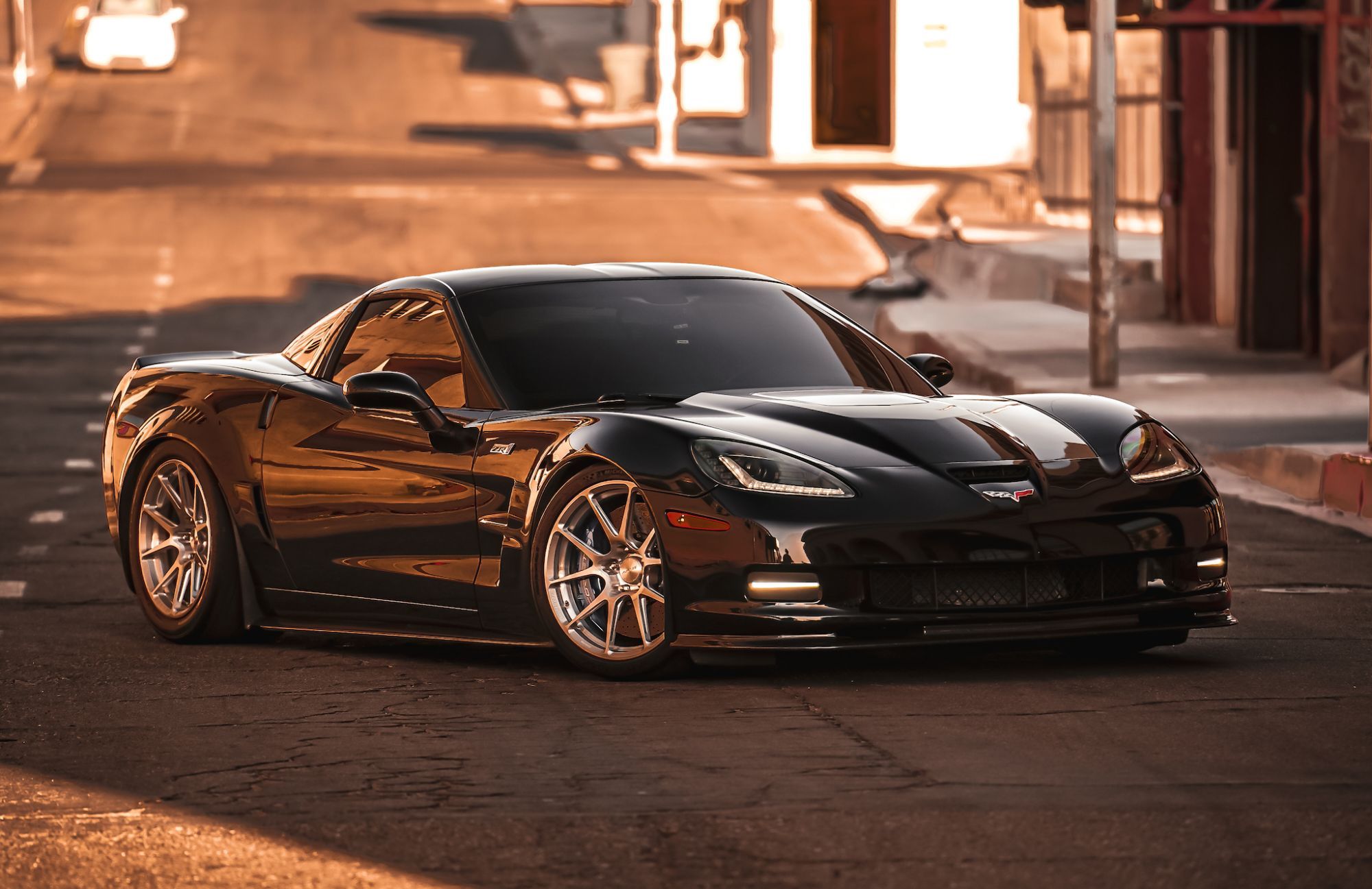 2000x1297 Chevrolet Corvette C6 ZR1 Black Forgeline GS1R