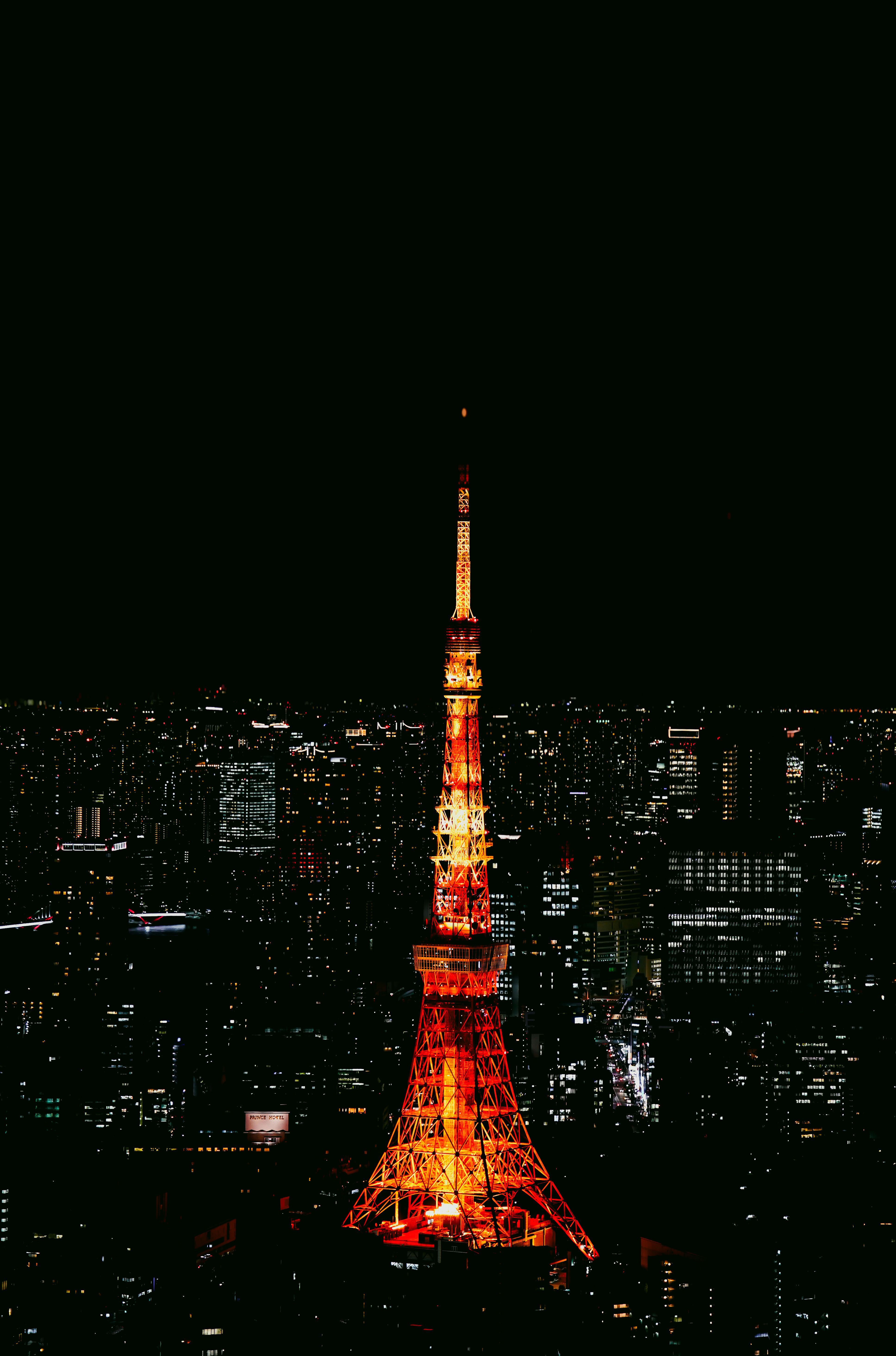 3870x5858 Night View of Tokyo Tower Illuminated Skyline · Free