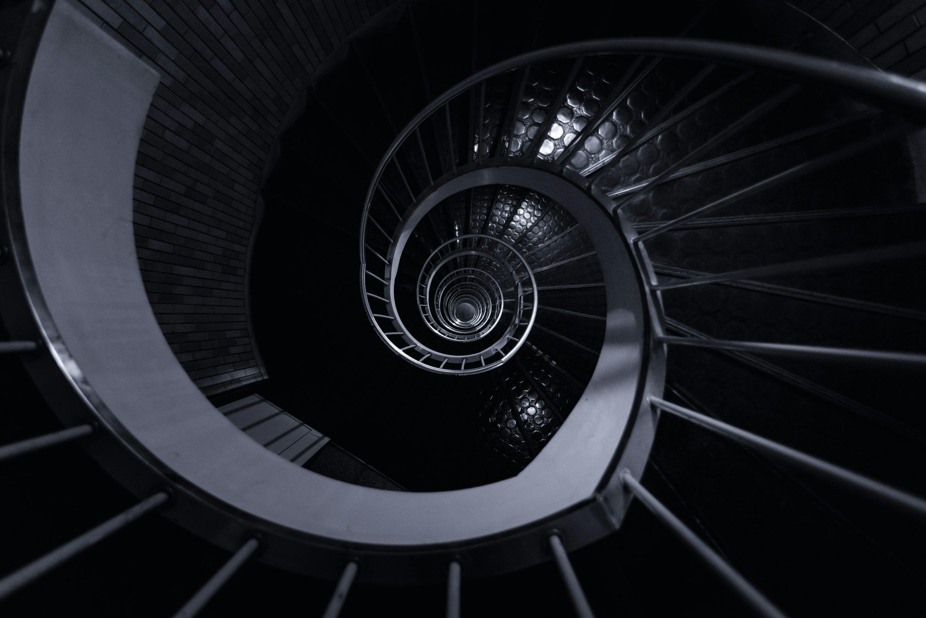 3000x2003 Photo of spiral staircase photo