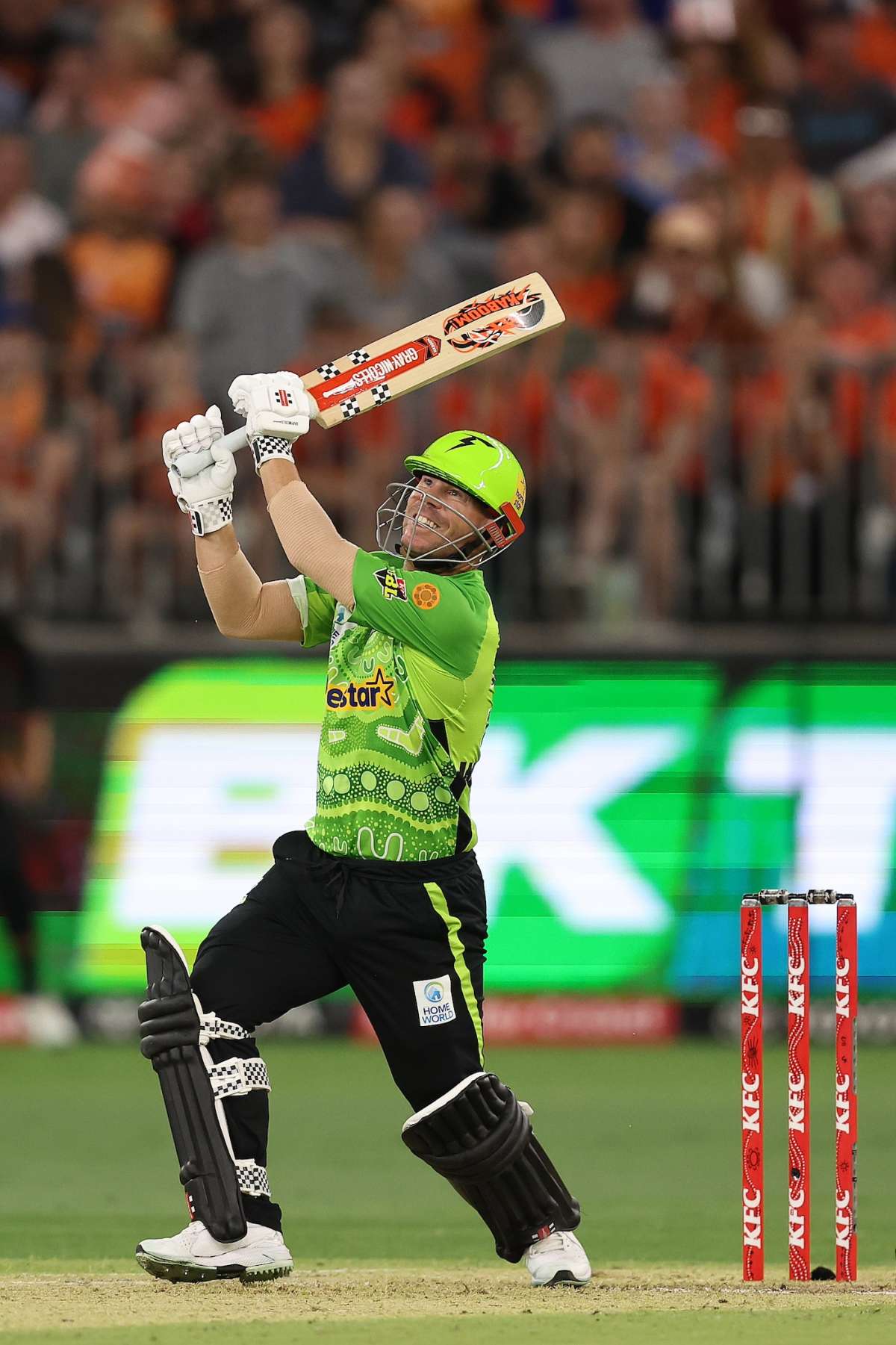 1200x1801 David Warner goes up, and over