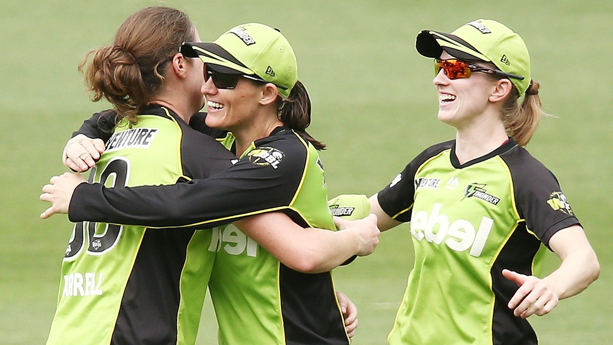 2048x1152 Women's Big Bash League: Sydney Thunder Beat Perth Scorchers In Semi Final