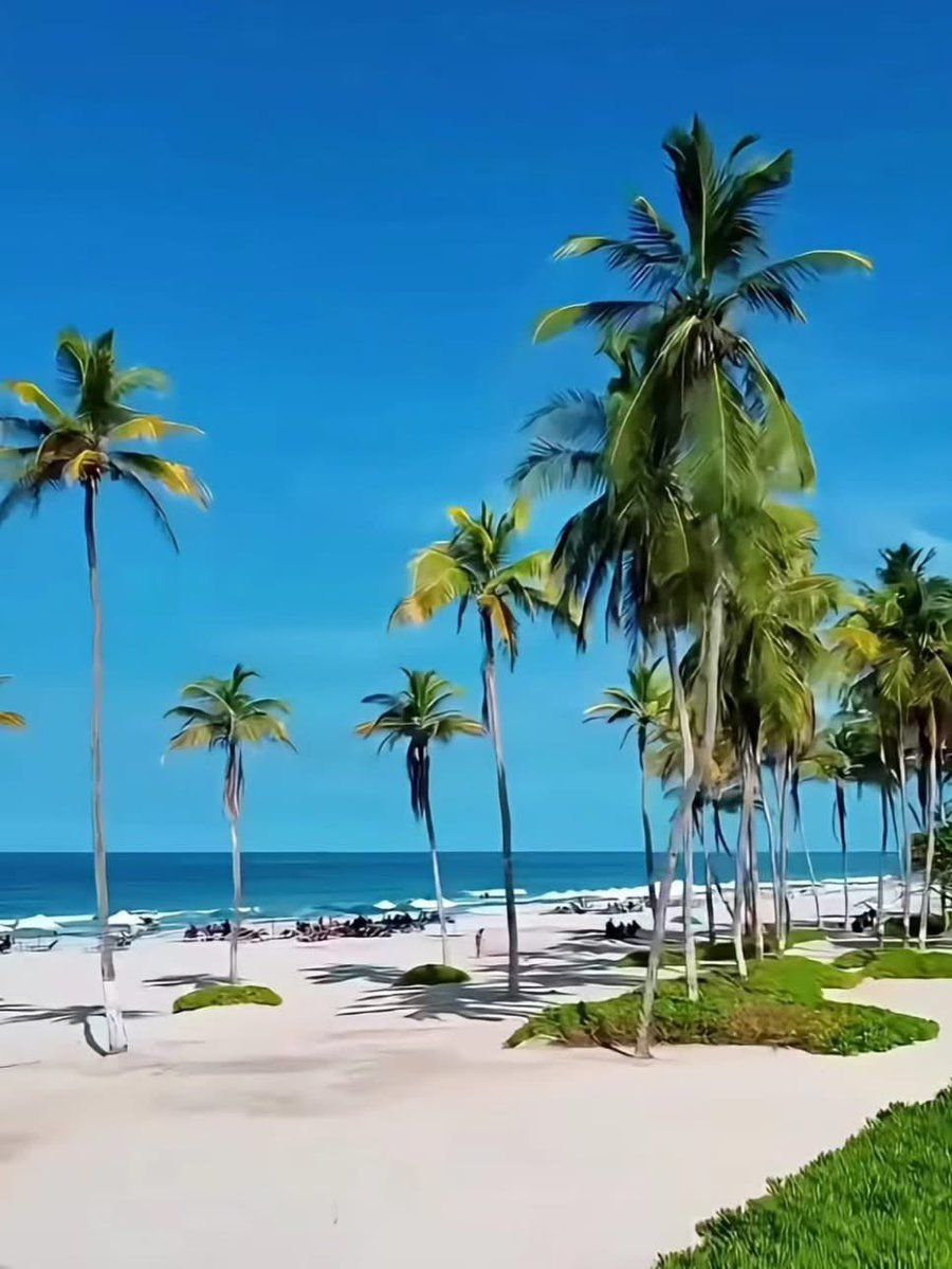 900x1199 Maravillosa PLAYA EL AGUA Isla de Margarita VENEZUELA