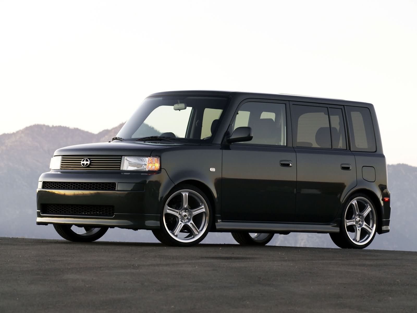 1600x1200 Toyota Scion xB picture. Toyota photo gallery