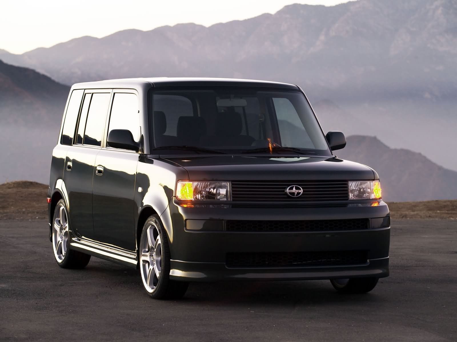1600x1200 Toyota Scion xB picture. Toyota photo gallery