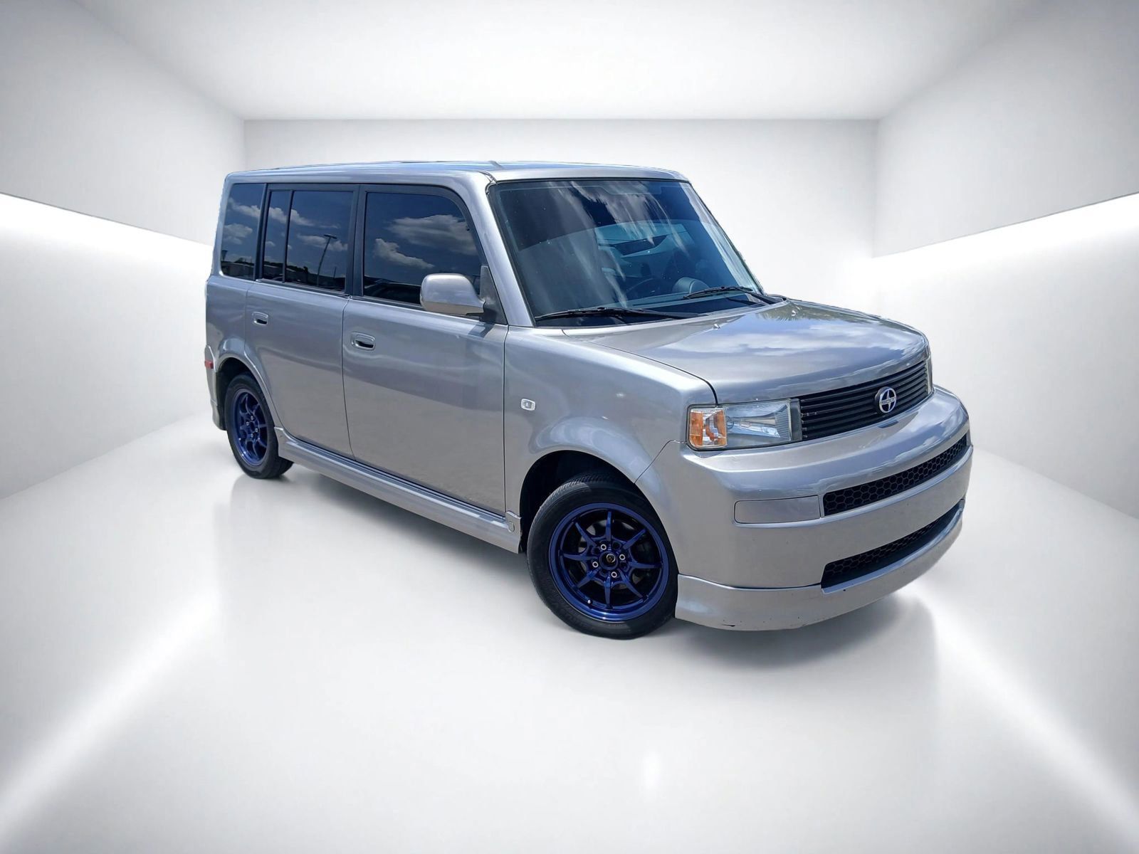 1600x1200 Used Scion xB in Sanford, FL and Driver