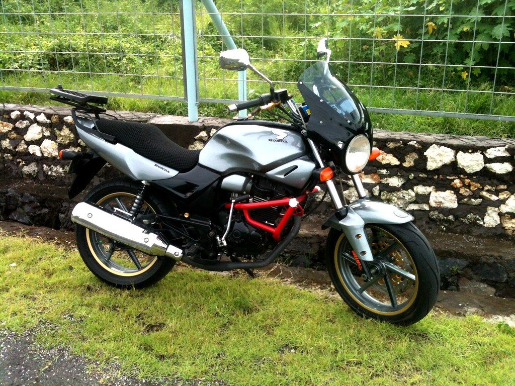 1024x768 Honda Tiger Wallpaper