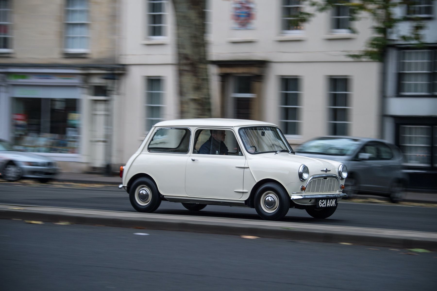 1800x1200 A Look Back At The Original 1959 Classic Mini W Photo Gallery
