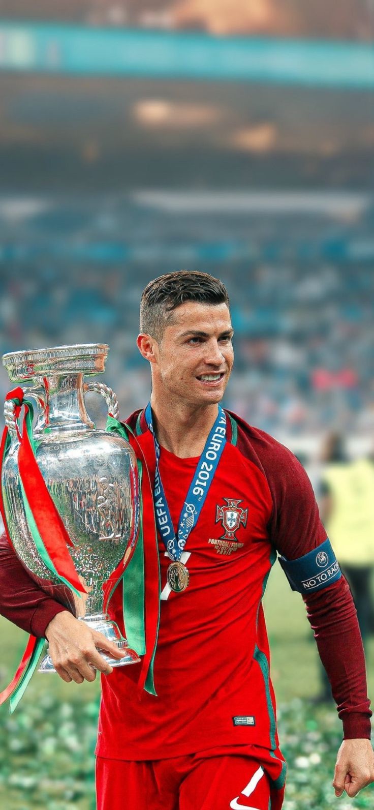 736x1593 Cristiano Ronaldo EURO 2016