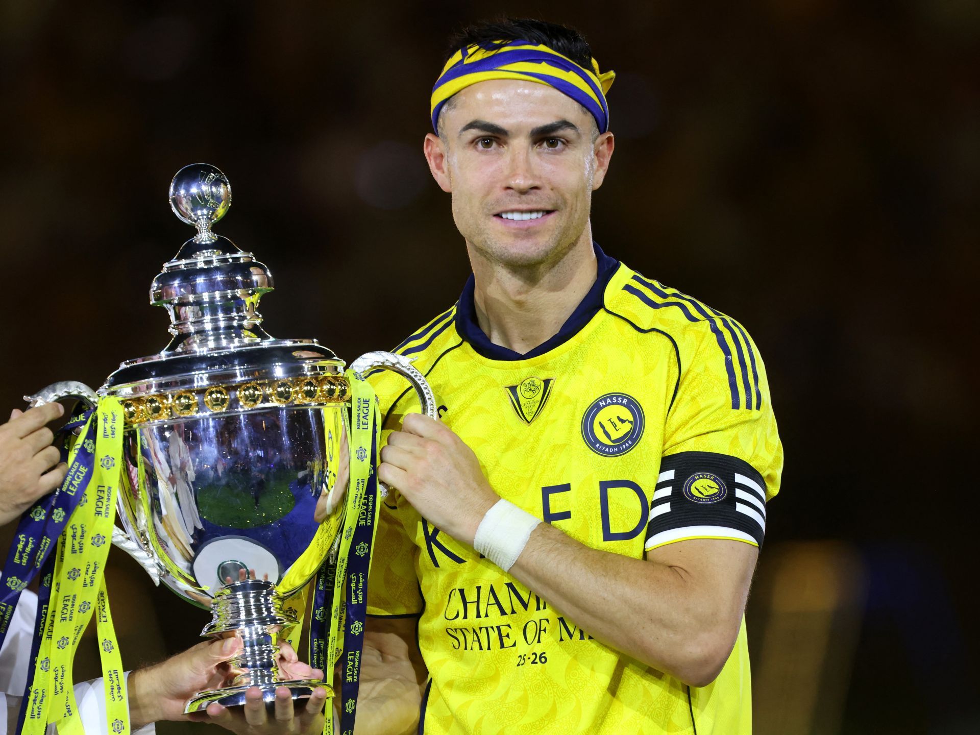 1920x1440 Cristiano Ronaldo Tipped To Play Aged FORTY FIVE Alongside His Son At 2030 World Cup