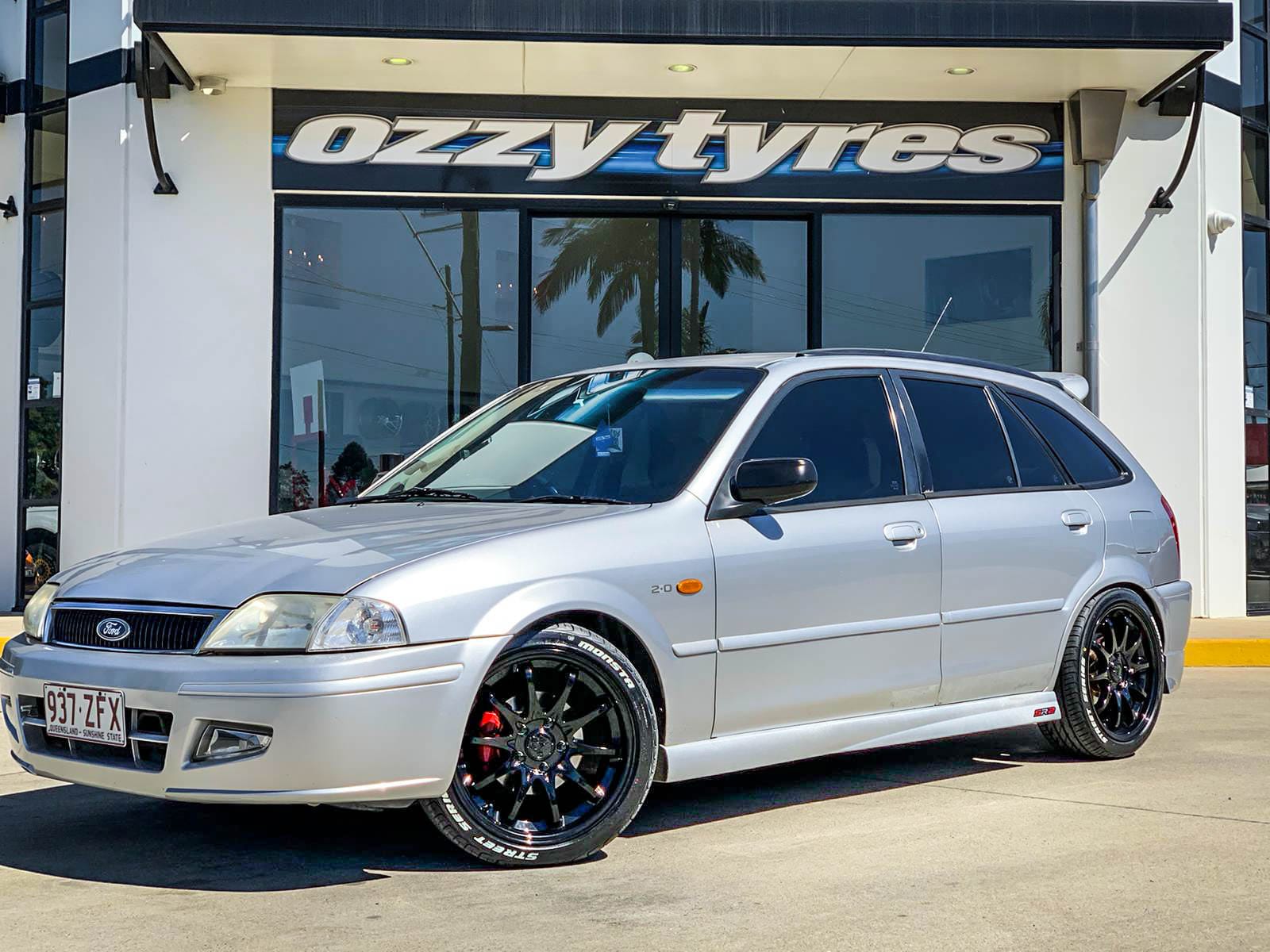 1600x1200 Ford laser hussla jdm gloss black