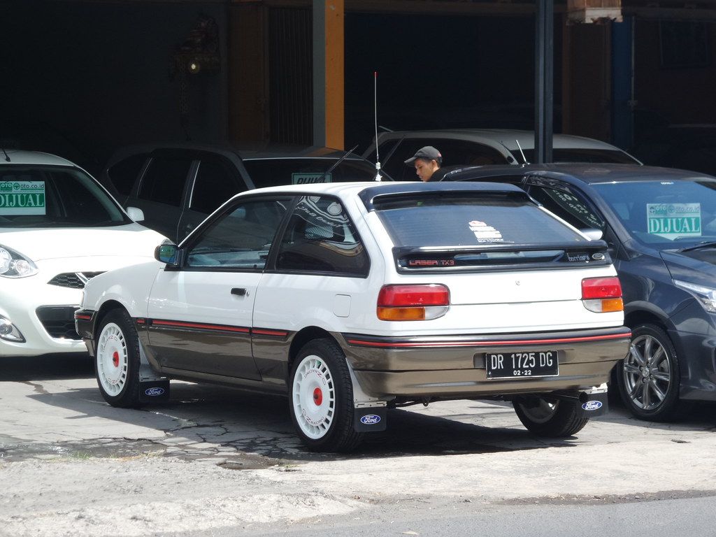 1024x768 Ford Laser Rtx 3o Ford Laser TX3 Found The Relatively Crisp And Clean Ford L Flickr