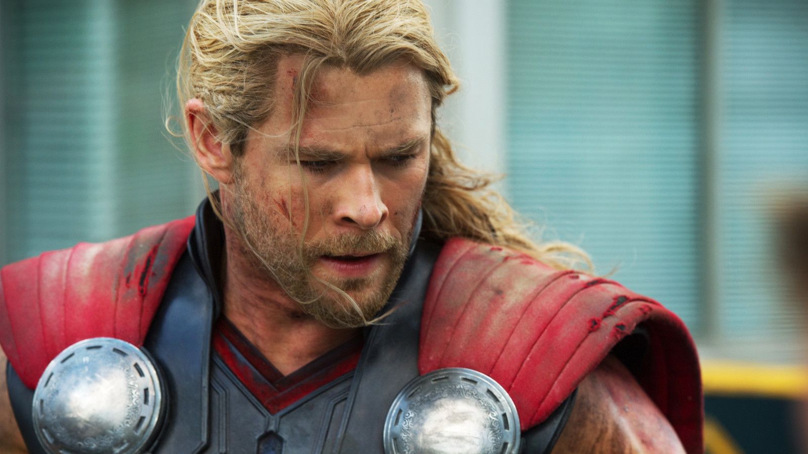 1600x900 Chris Hemsworth Thor Ragnarok HD Desktop Wallpaper 24223