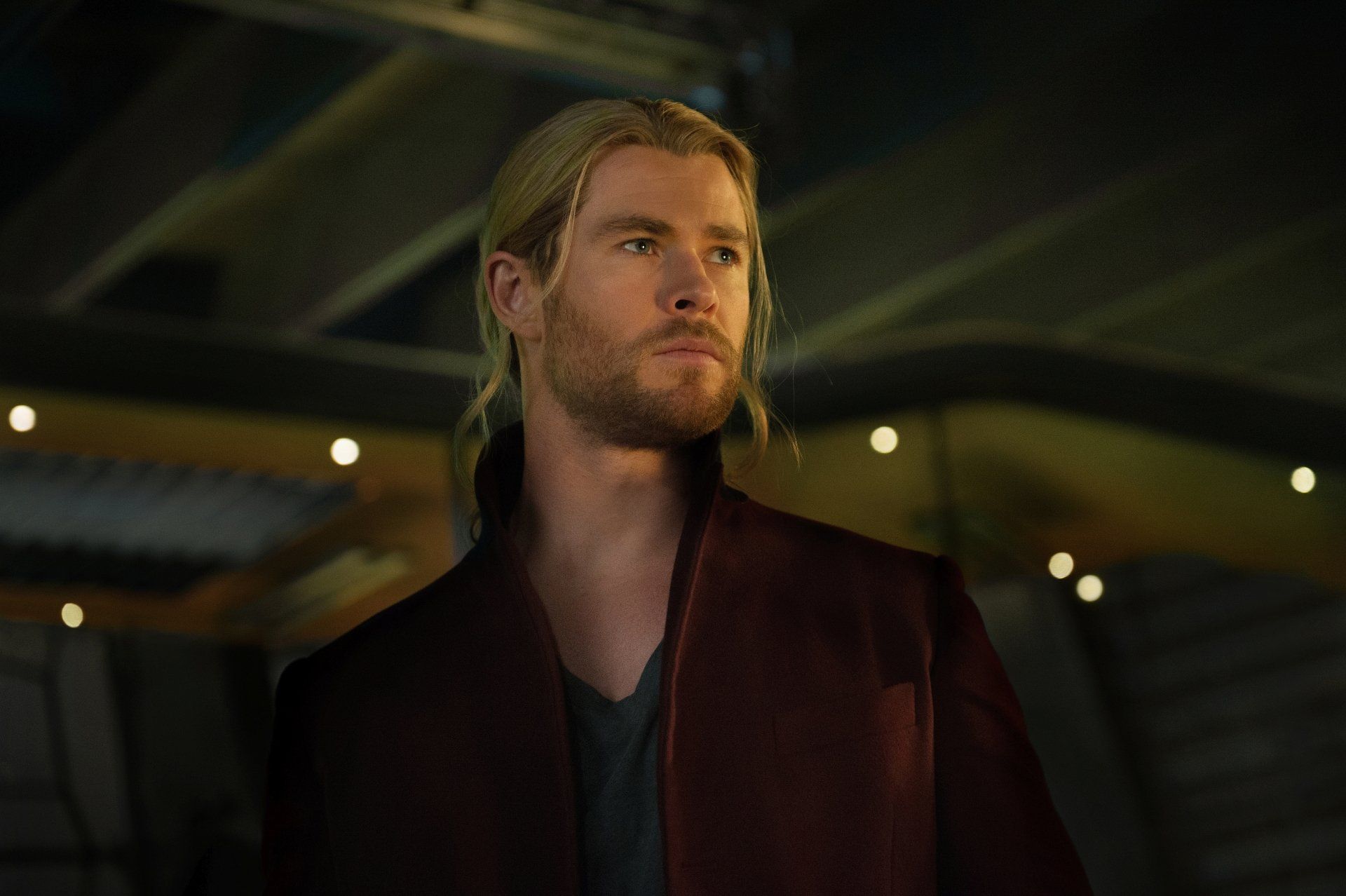 1920x1278 Thor in 4K Ultra HD Wallpaper: Chris Hemsworth as the Mighty Avengerx3295