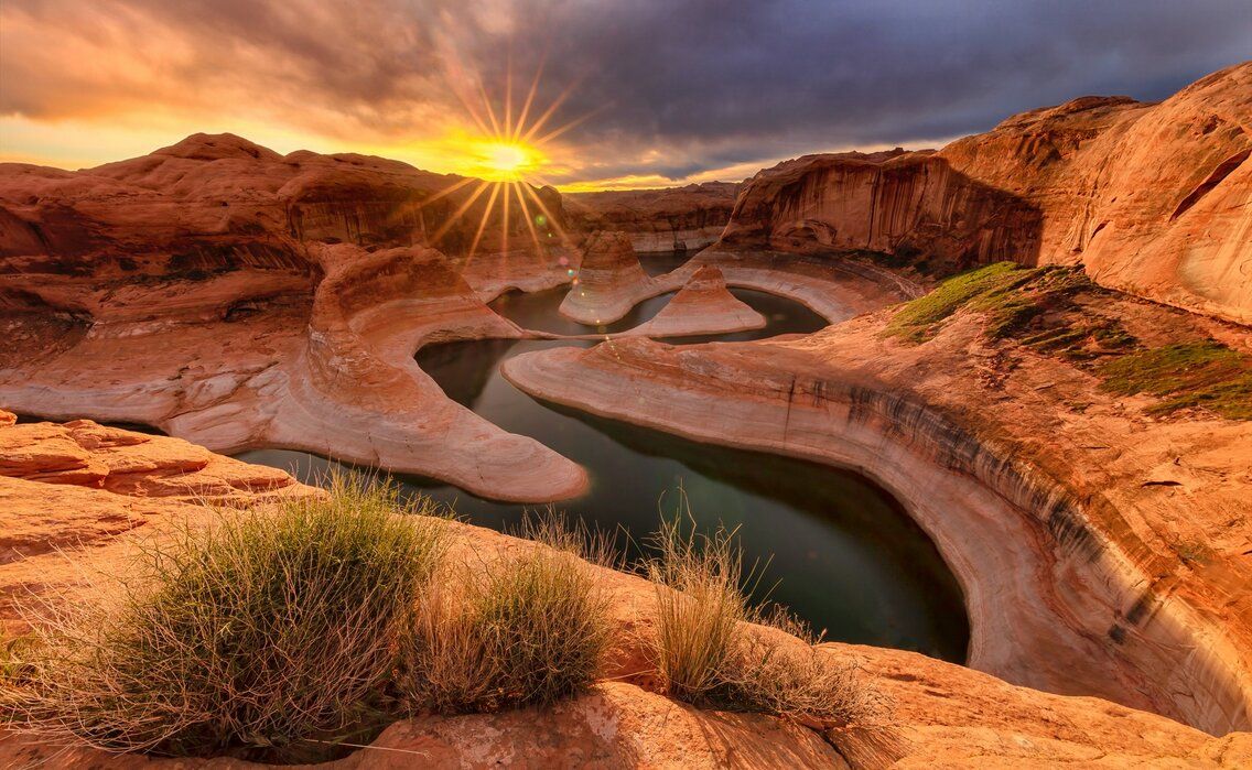 1136x699 Sunrise at Reflection Canyon