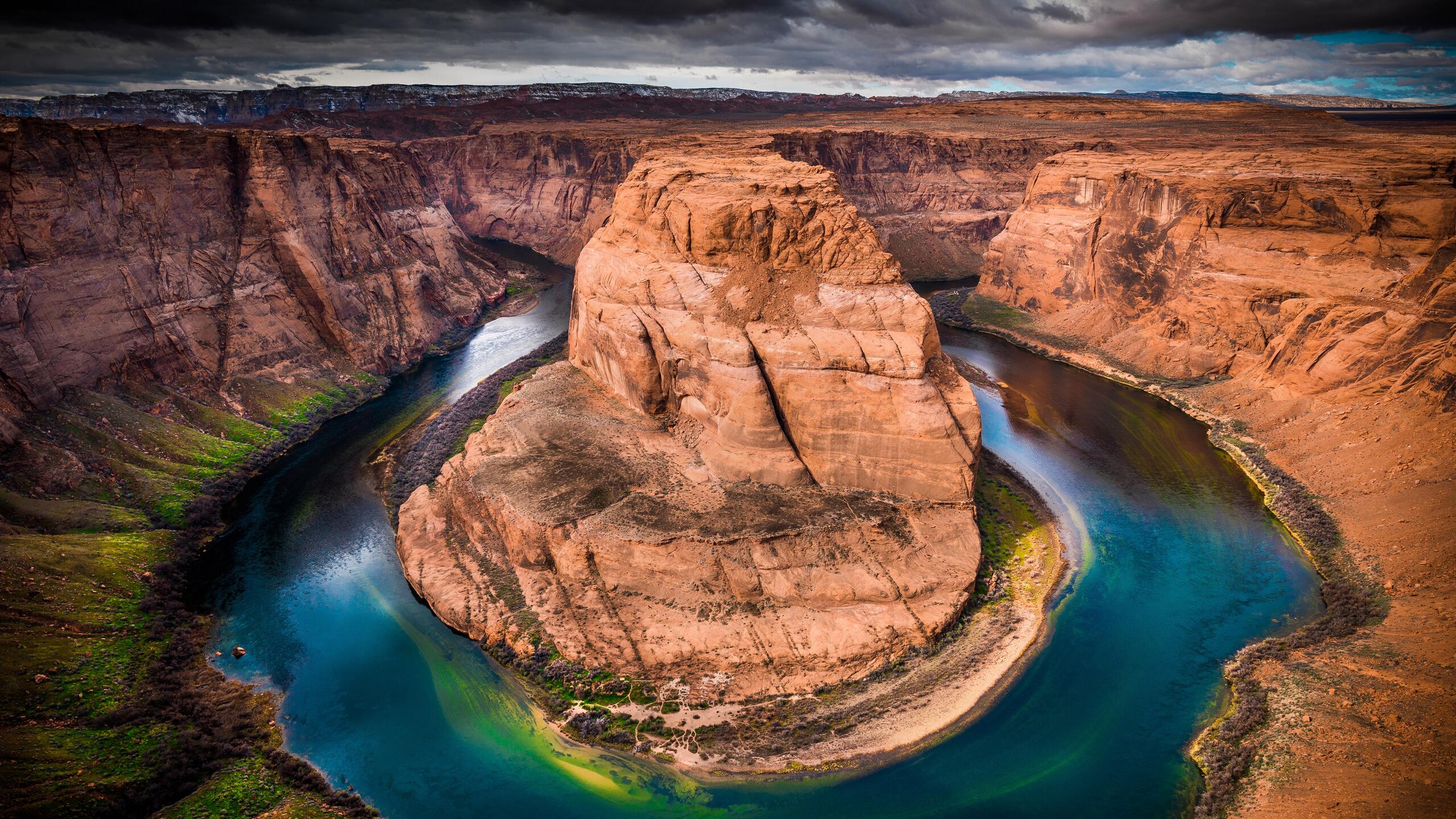 2559x1440 Grand Canyon in the USA with the river wrapping around the cliffs · 2560x1440 QHD & WQHD (16:9) free photo from skywolfx and wallpaper