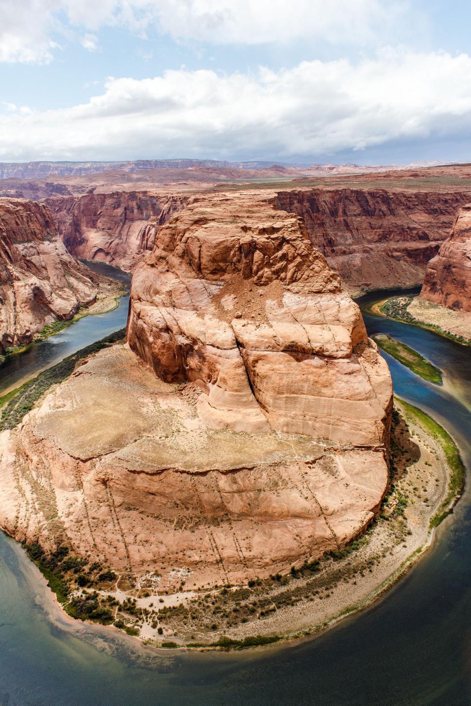 970x1454 Free of Aerial View of River Flowing Through Canyon. Download Free Image and Free Illustrations