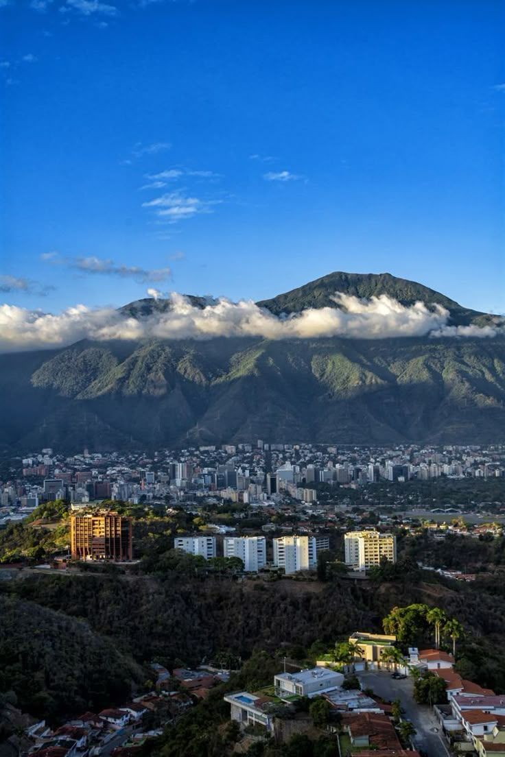 736x1104 Travel inspiration for caracas. Caracas skyline wallpaper, Caracas venezuela wallpaper, Avila