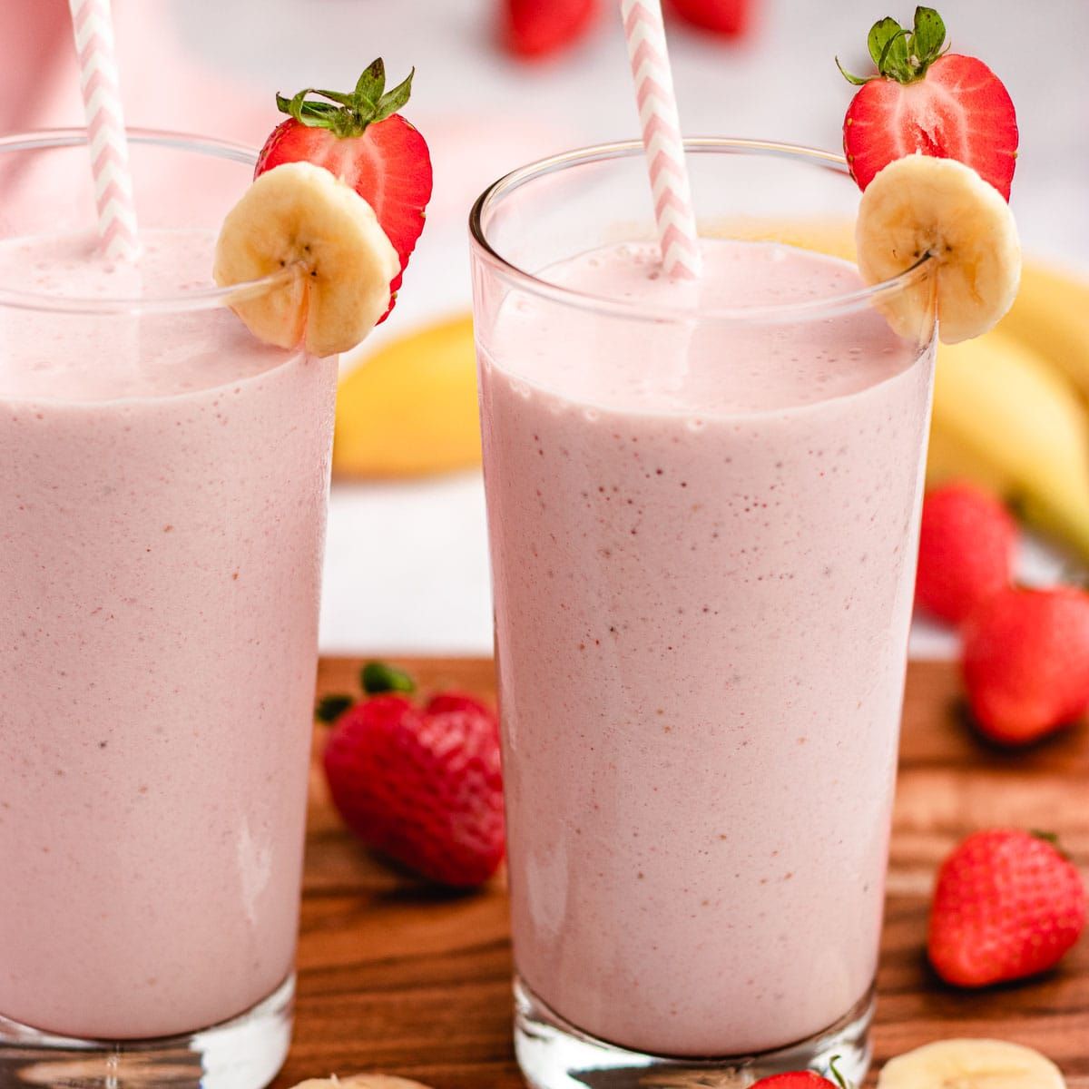 1200x1200 Strawberry Banana Smoothie Recipe