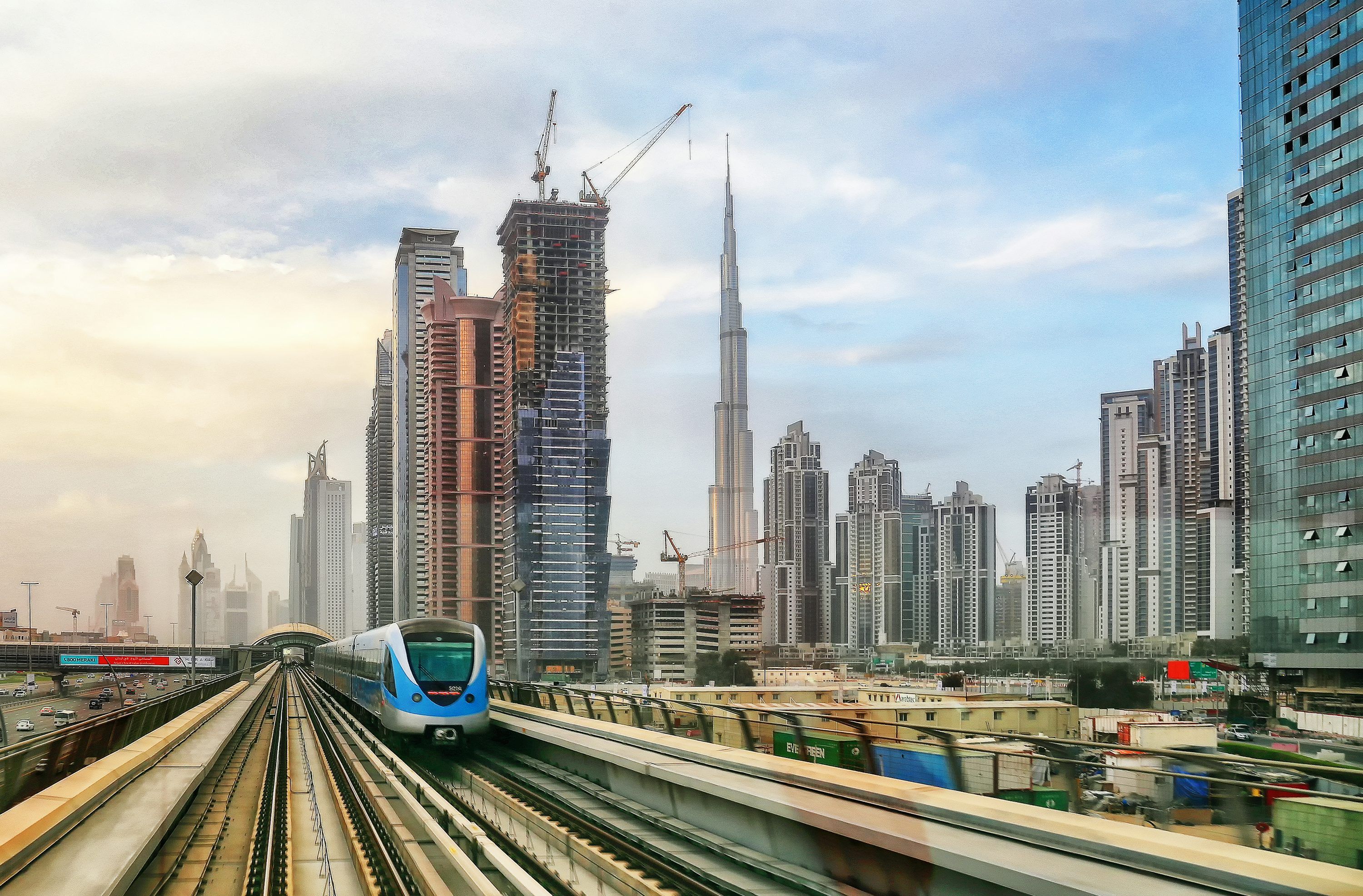 3000x1973 Dubai Metro Picture. Download Free Image