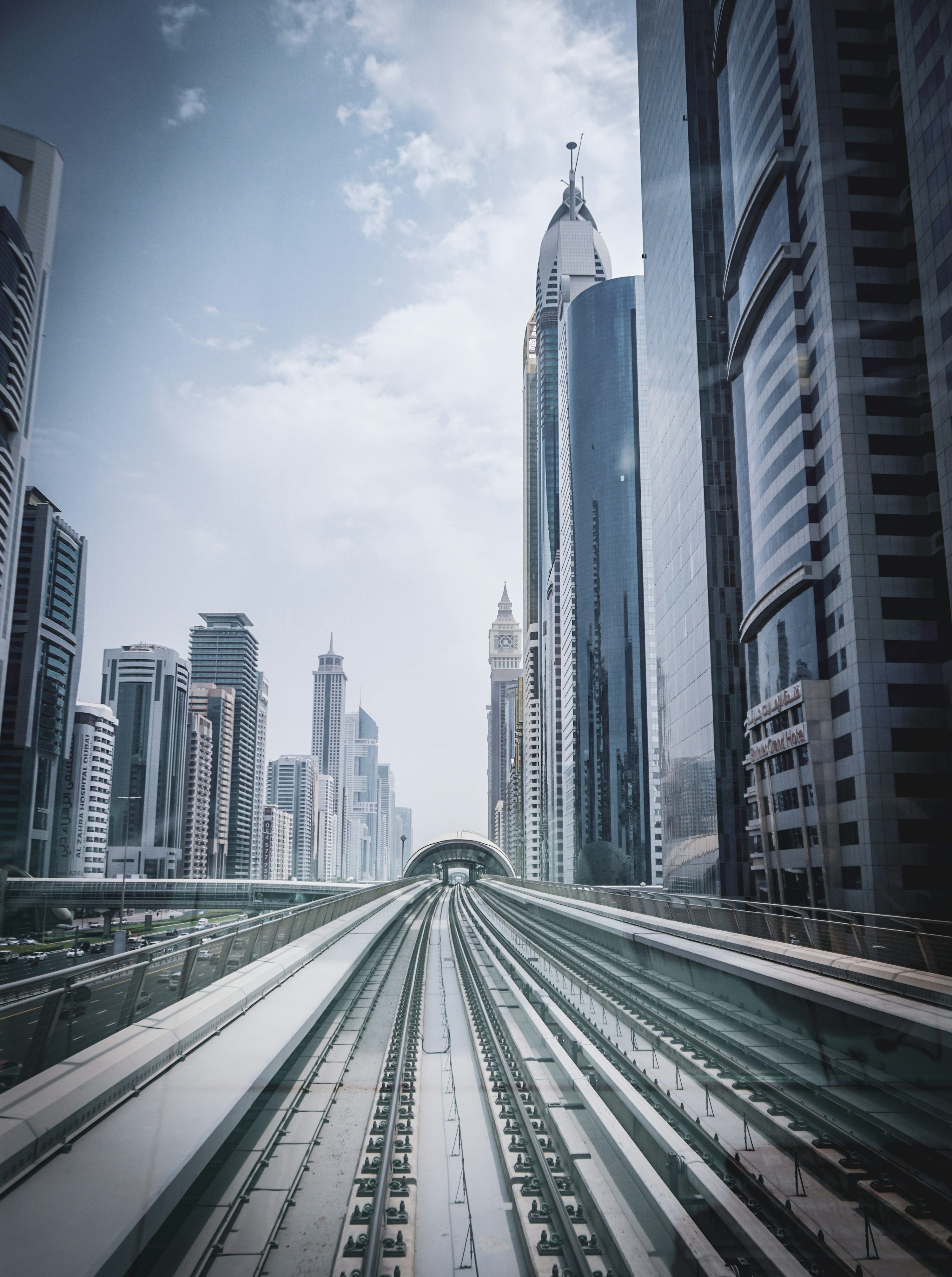 3000x4023 Dubai Metro Picture. Download Free Image