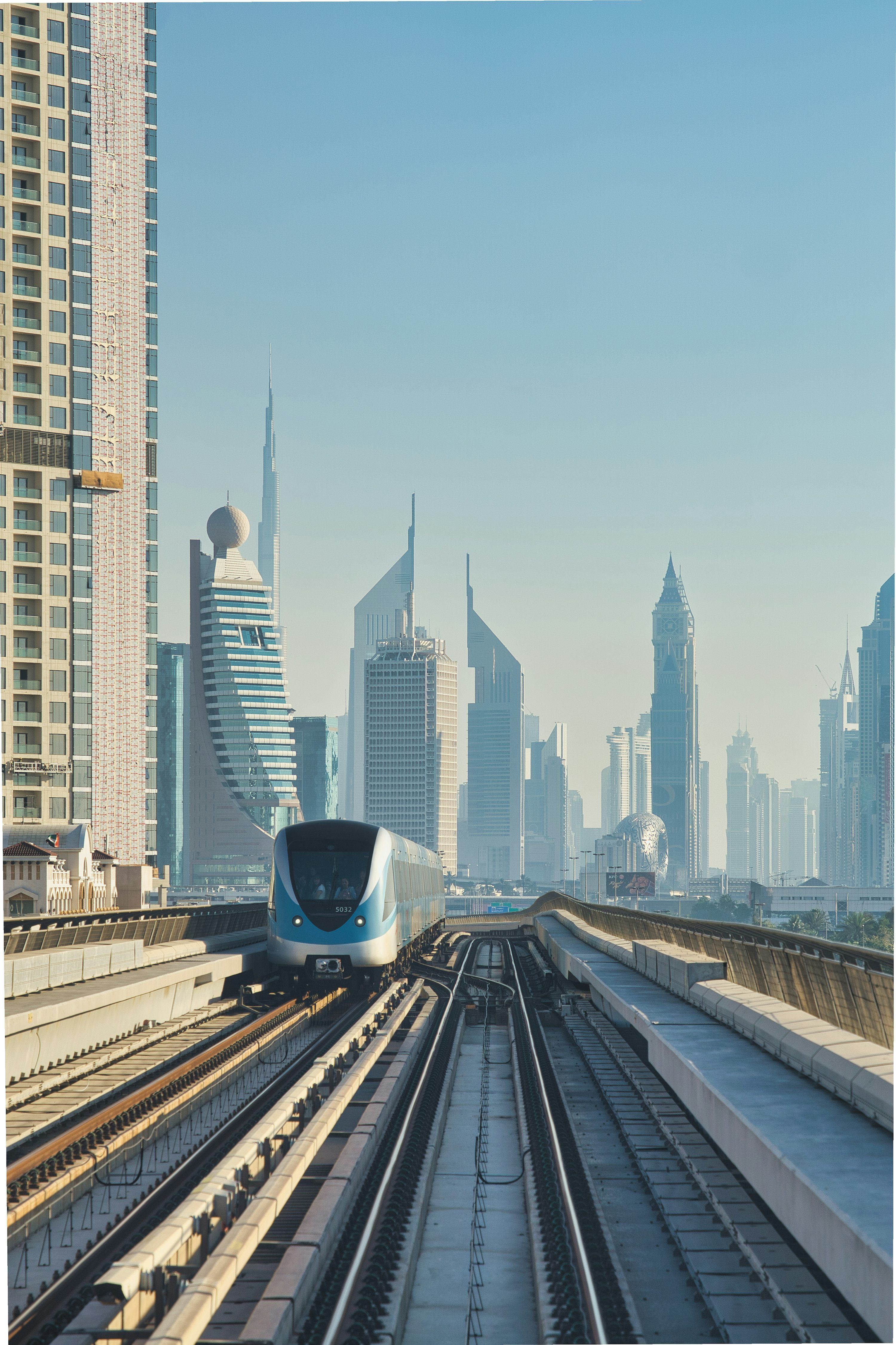 3000x4500 Dubai Metro Picture. Download Free Image