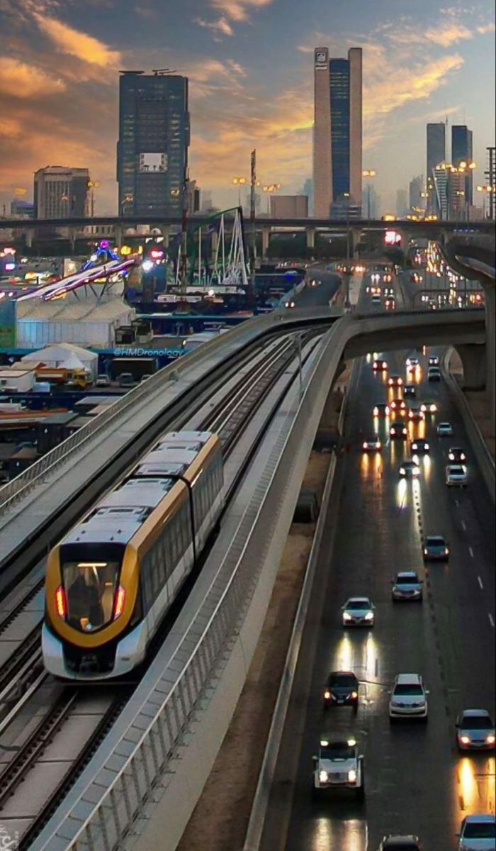 700x1200 Riyadh, Saudi Arabia. Dubai metro wallpaper, Dubai metro travel, Dubai metro picture