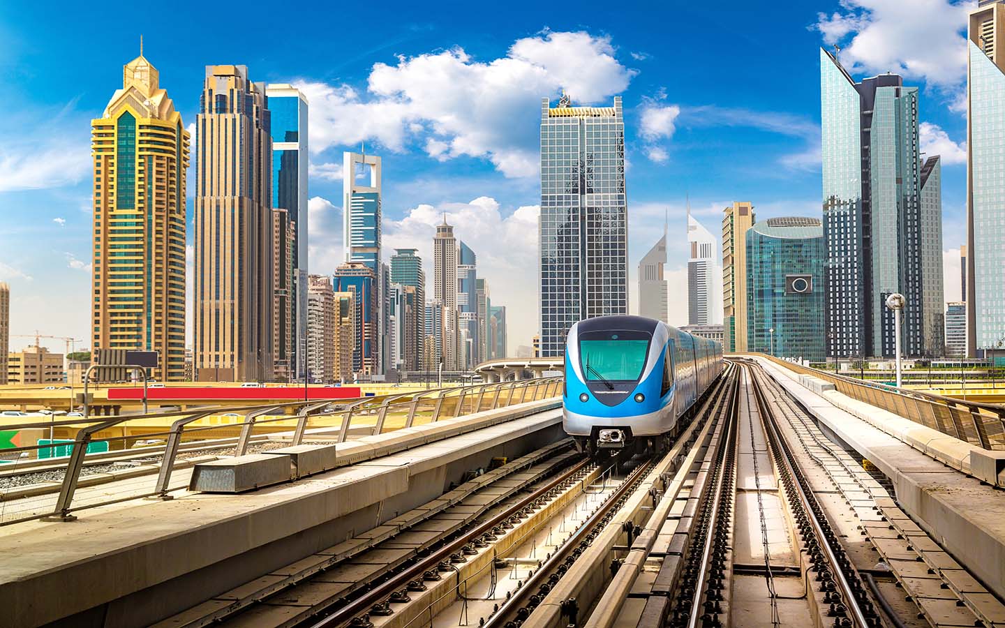 1440x900 Dubai Metro's Green Line: A Comprehensive Guide