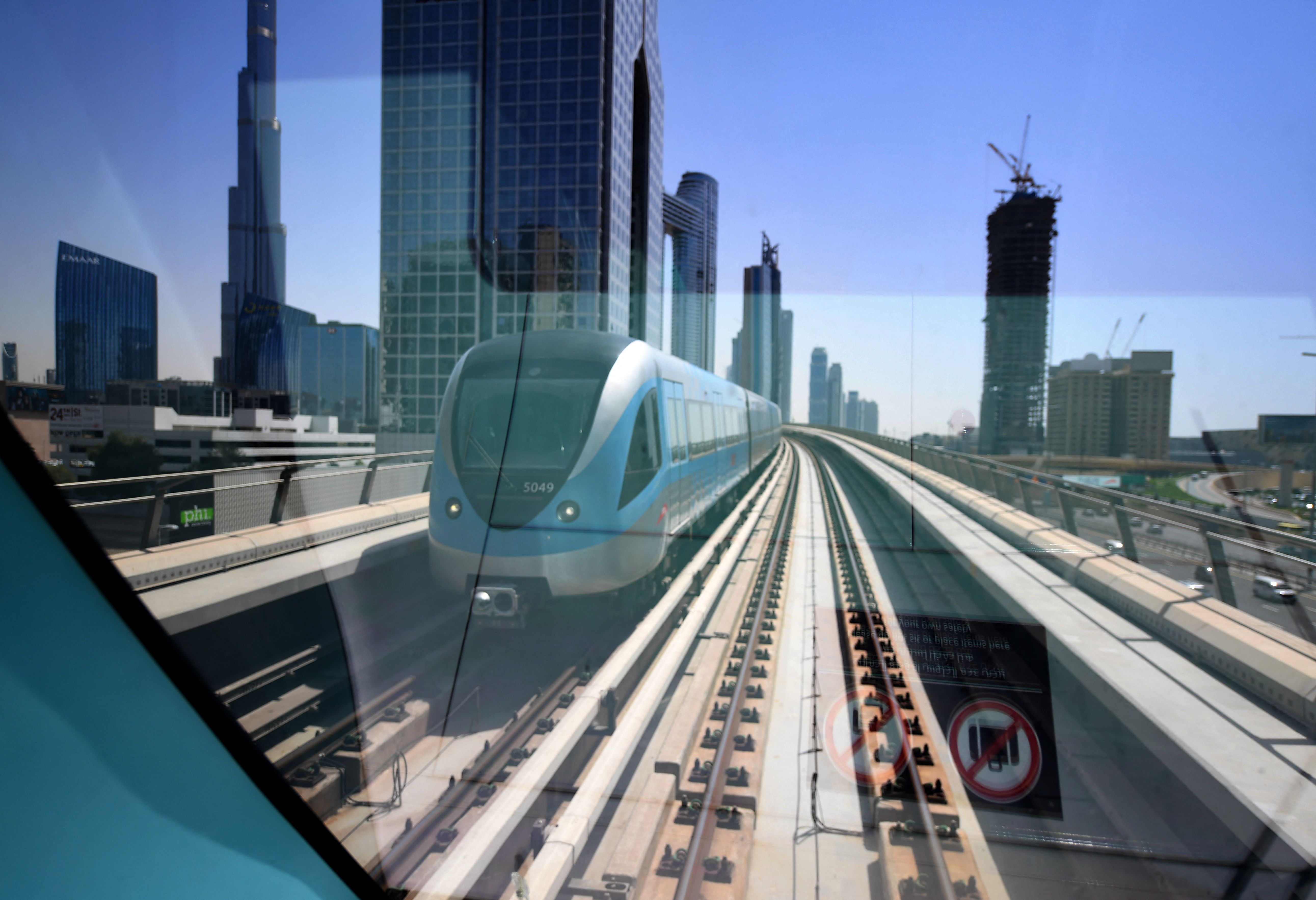 5166x3533 Dubai Metro has carried more than two billion passengers since its launch