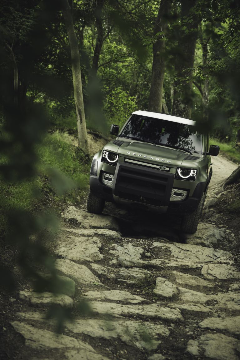 768x1152 Land Rover Defender 90 quality free high resolution car image, picture and photo