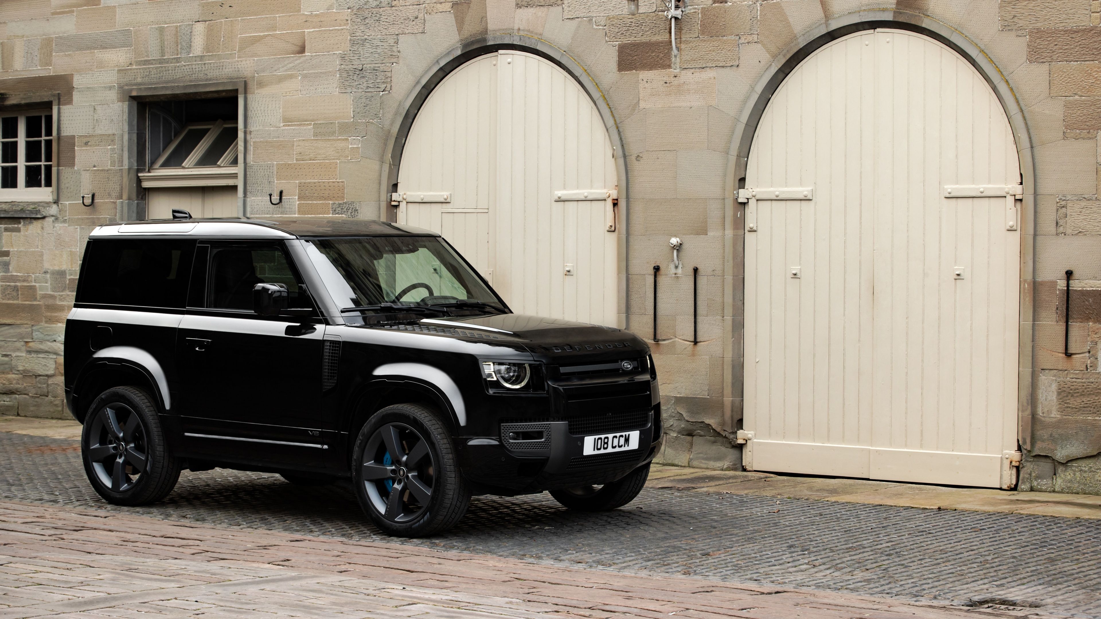 3840x2160 Land Rover Defender 90 V8 Carpathian Edition Wallpaper 5K